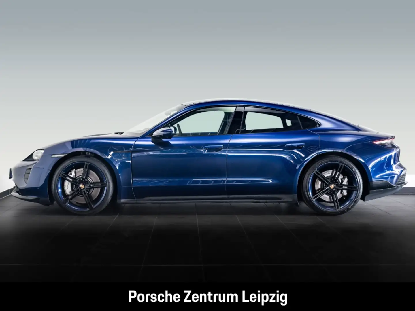 Porsche Taycan Turbo PDCC SportDesign HUD Klimasitze Kék - 2