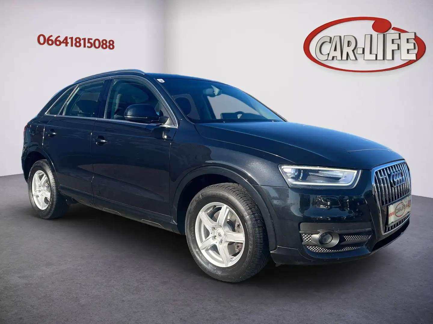 Audi Q3 2.0 TDI quattro Schwarz - 2