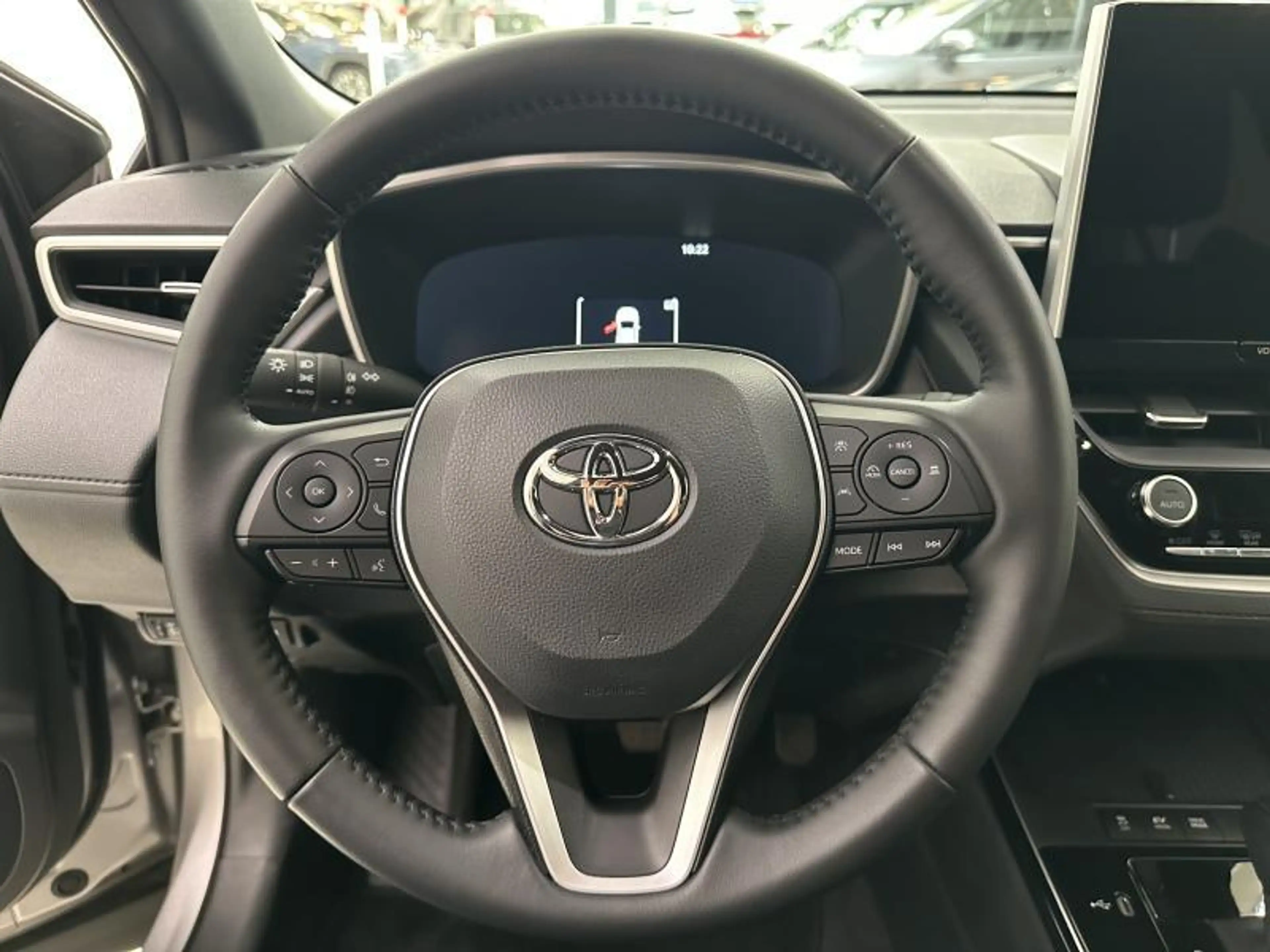 Toyota Corolla Cross 2.0 HYB STYLE + SUN PACK — photo 10