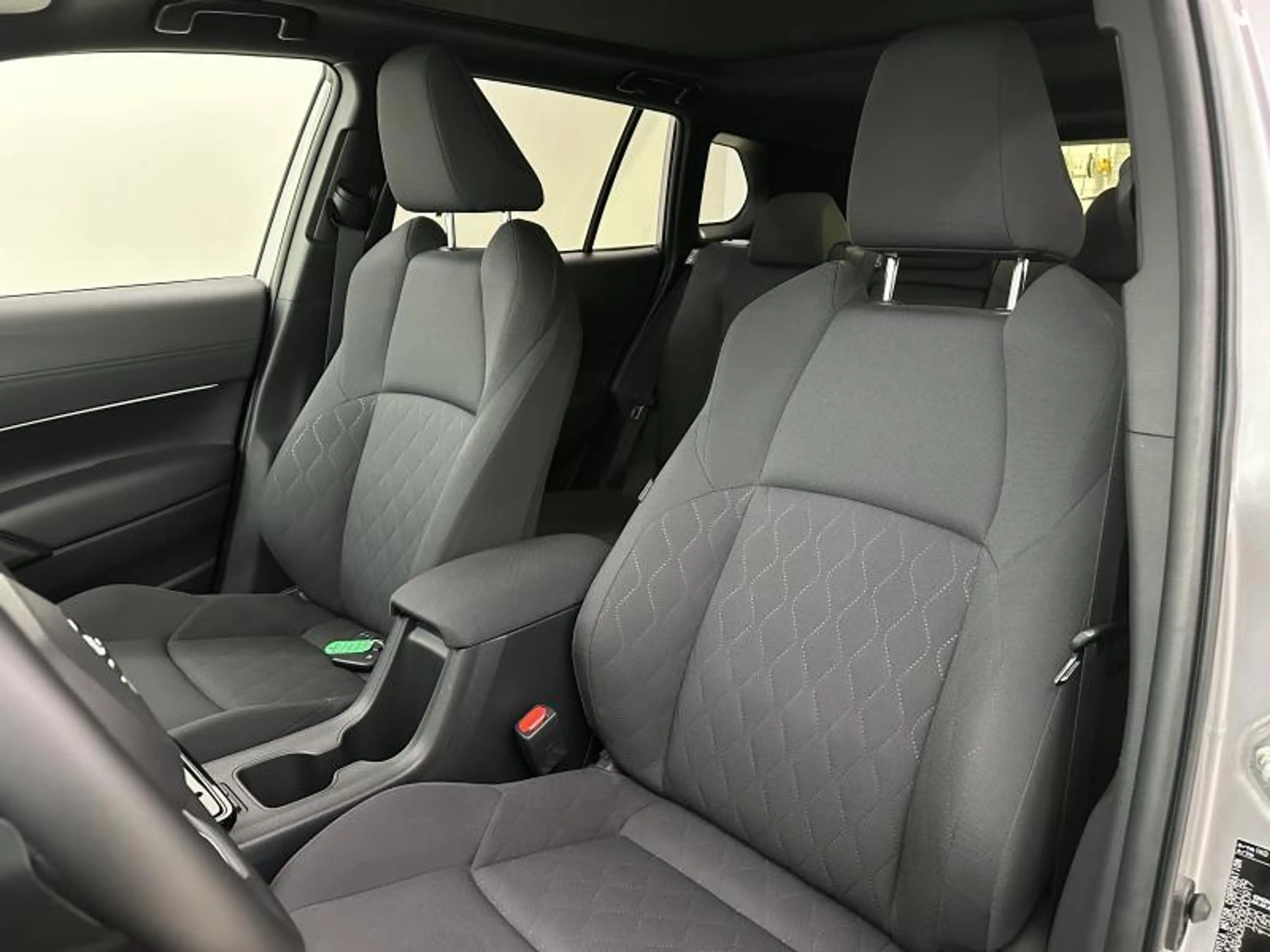 Toyota Corolla Cross 2.0 HYB STYLE + SUN PACK — photo 8