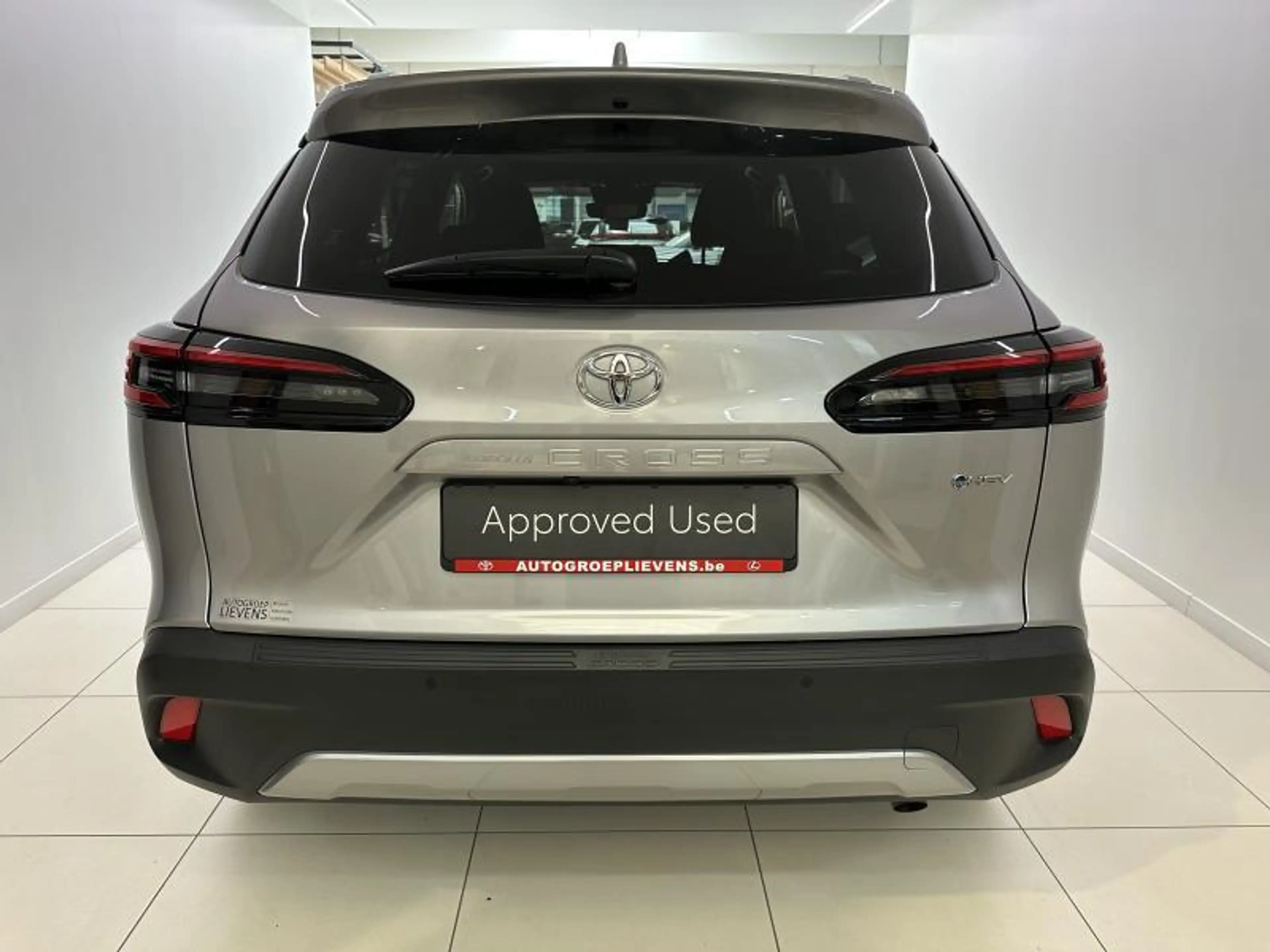 Toyota Corolla Cross 2.0 HYB STYLE + SUN PACK — photo 4