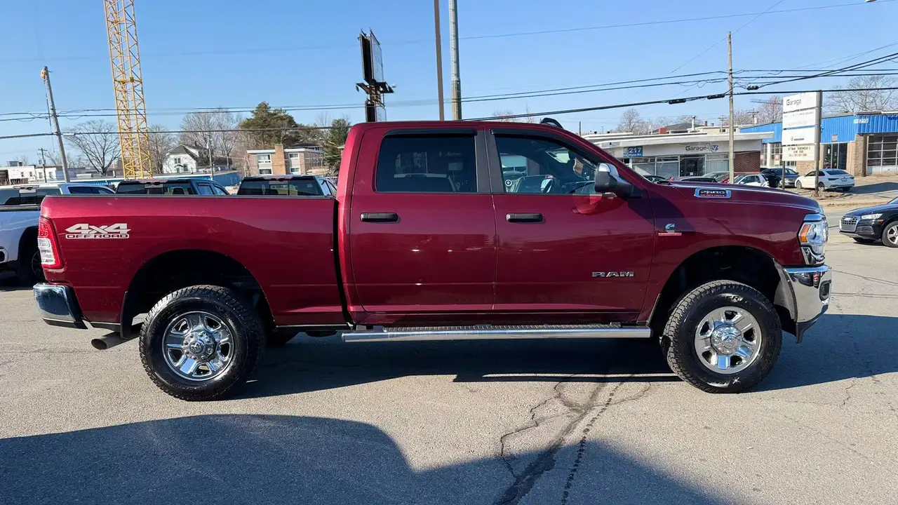 RAM 2500 снимка RAM 2500