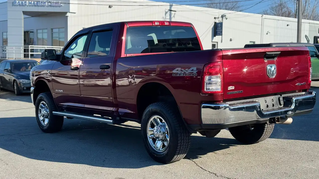 RAM 2500 снимка RAM 2500