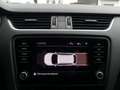 Skoda Octavia Scout 4x4 Autom. ACC PDC Navi Laneassist Blanc - thumbnail 16