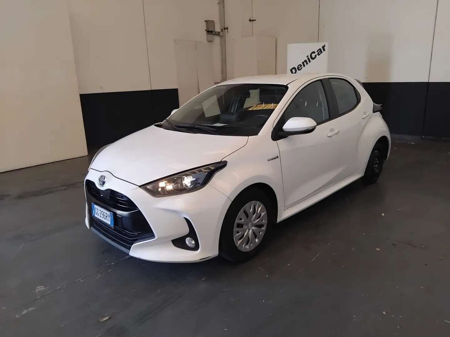 Toyota Yaris Yaris 1.5 Hybrid 5 porte Business Bianco - 1