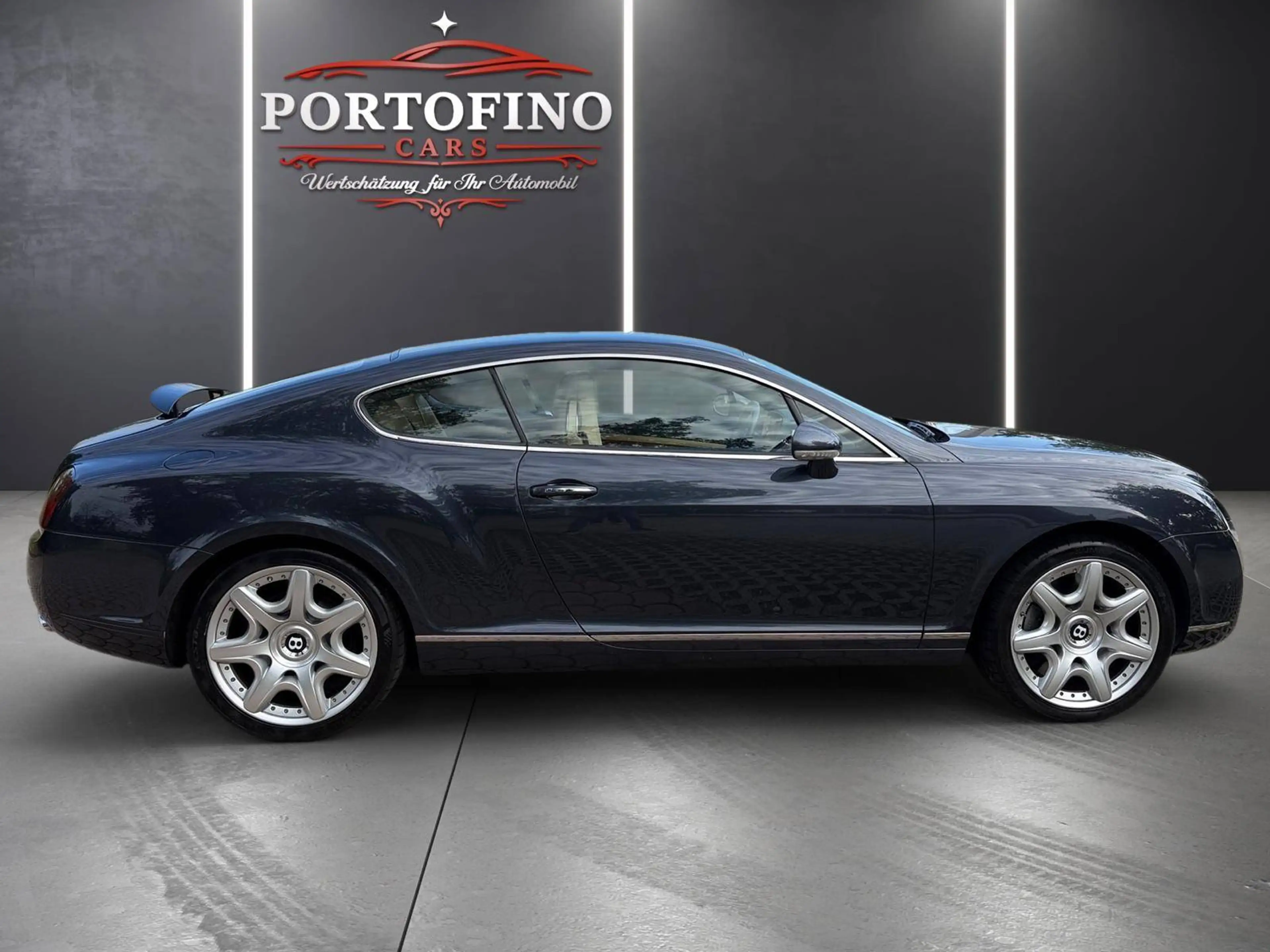 Bentley Continental GT W12 Sportwagen/ Coupé — photo 7