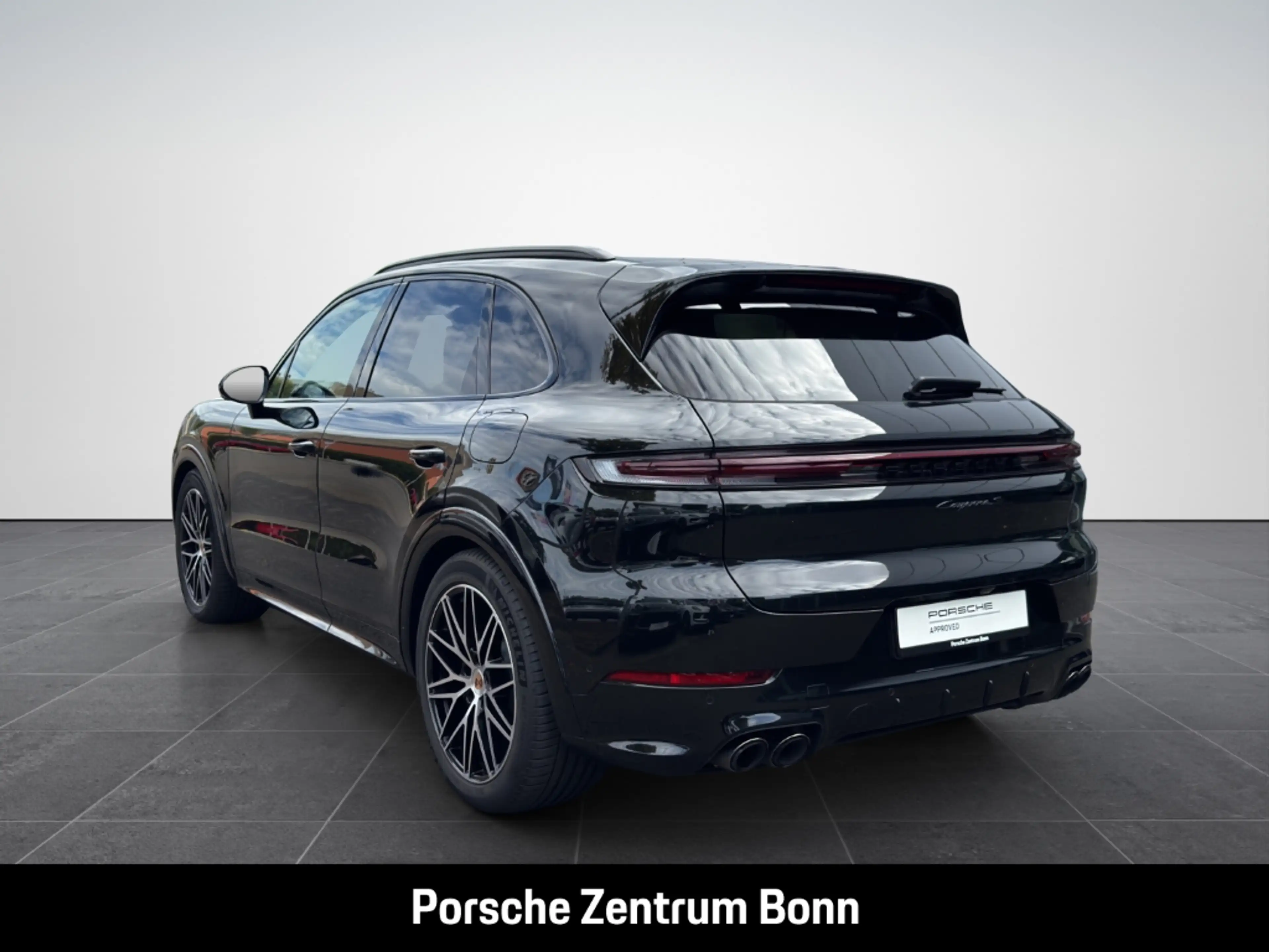 Porsche Cayenne S E-Hybrid Black Edition Burmester InnoDrive — photo 7