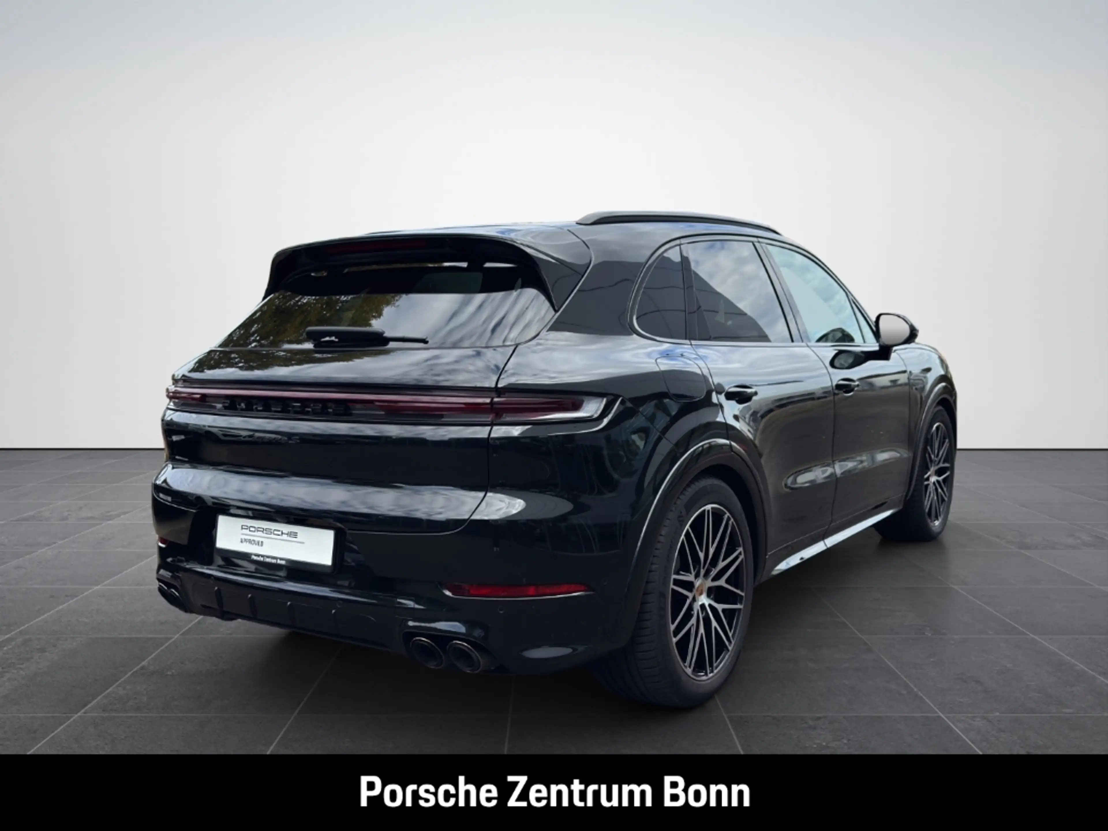 Porsche Cayenne S E-Hybrid Black Edition Burmester InnoDrive — photo 5