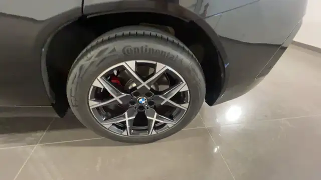 BMW X3 view 7