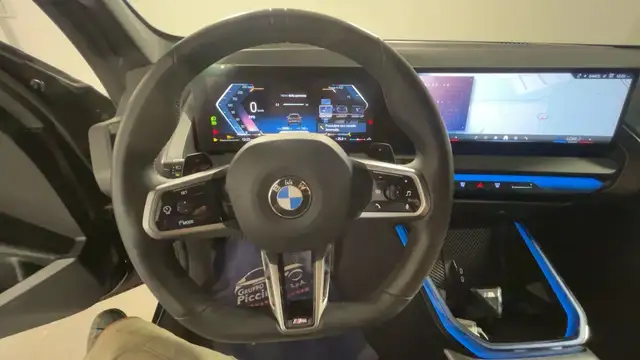 BMW X3 view 13