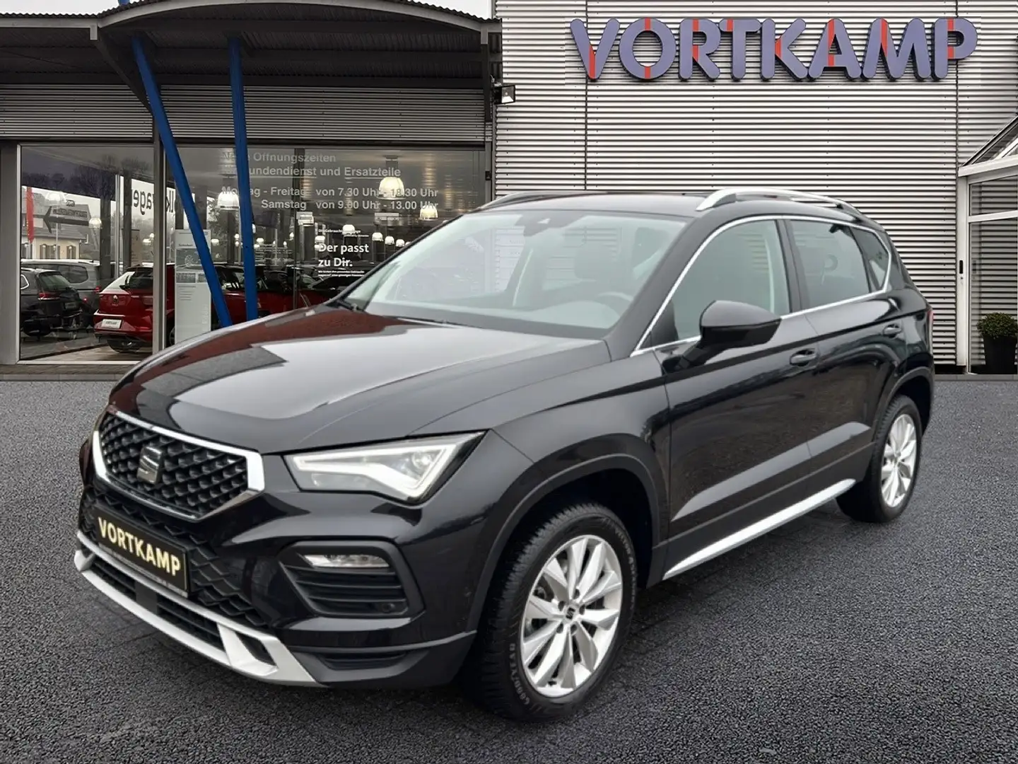 SEAT Ateca Xperience 1,5TSI AHK/Kamera/EasyOpen Schwarz - 2