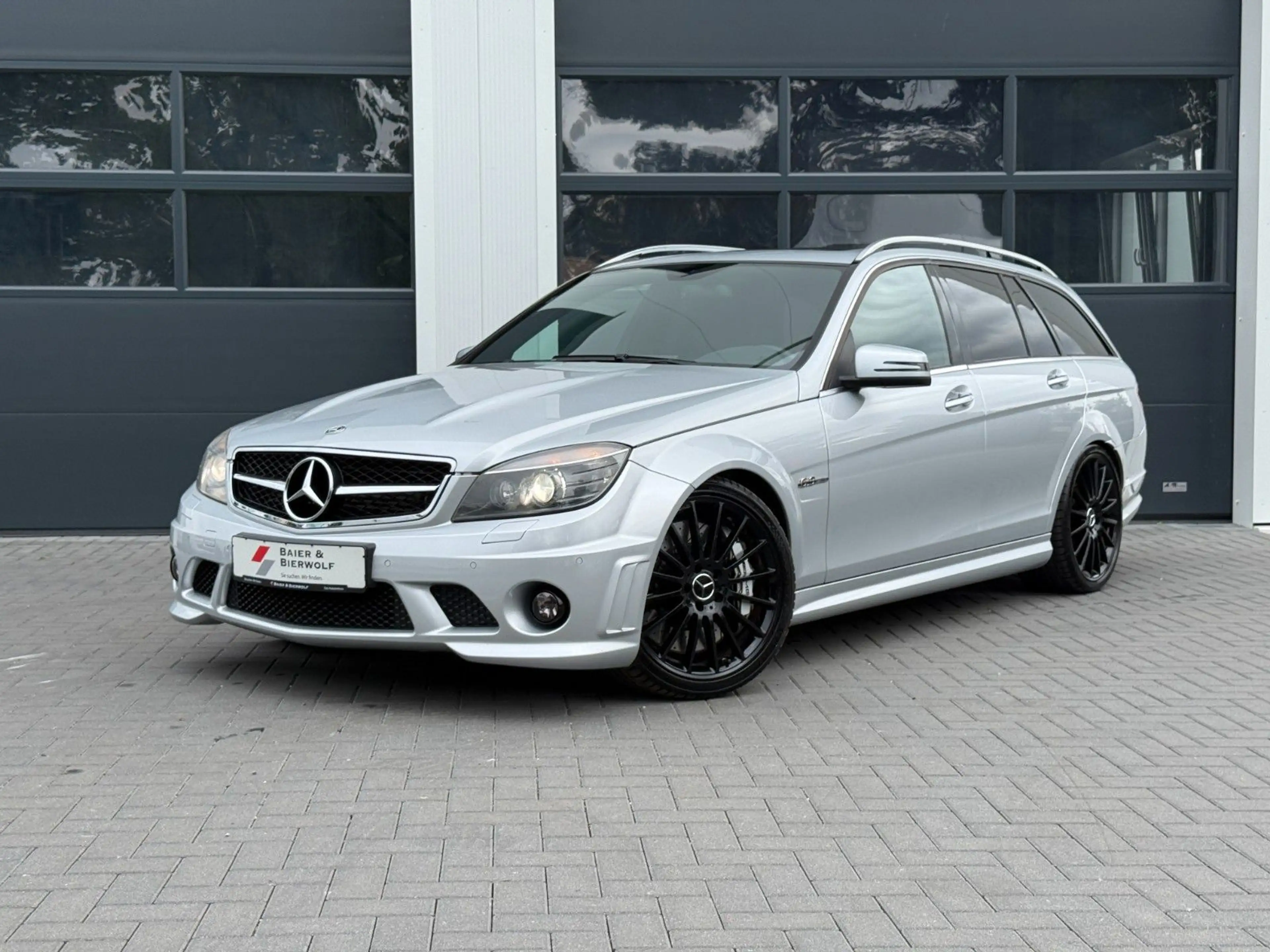 Mercedes-Benz C 63 AMG T-Modell XENON VOLLES MB DSB — photo 2
