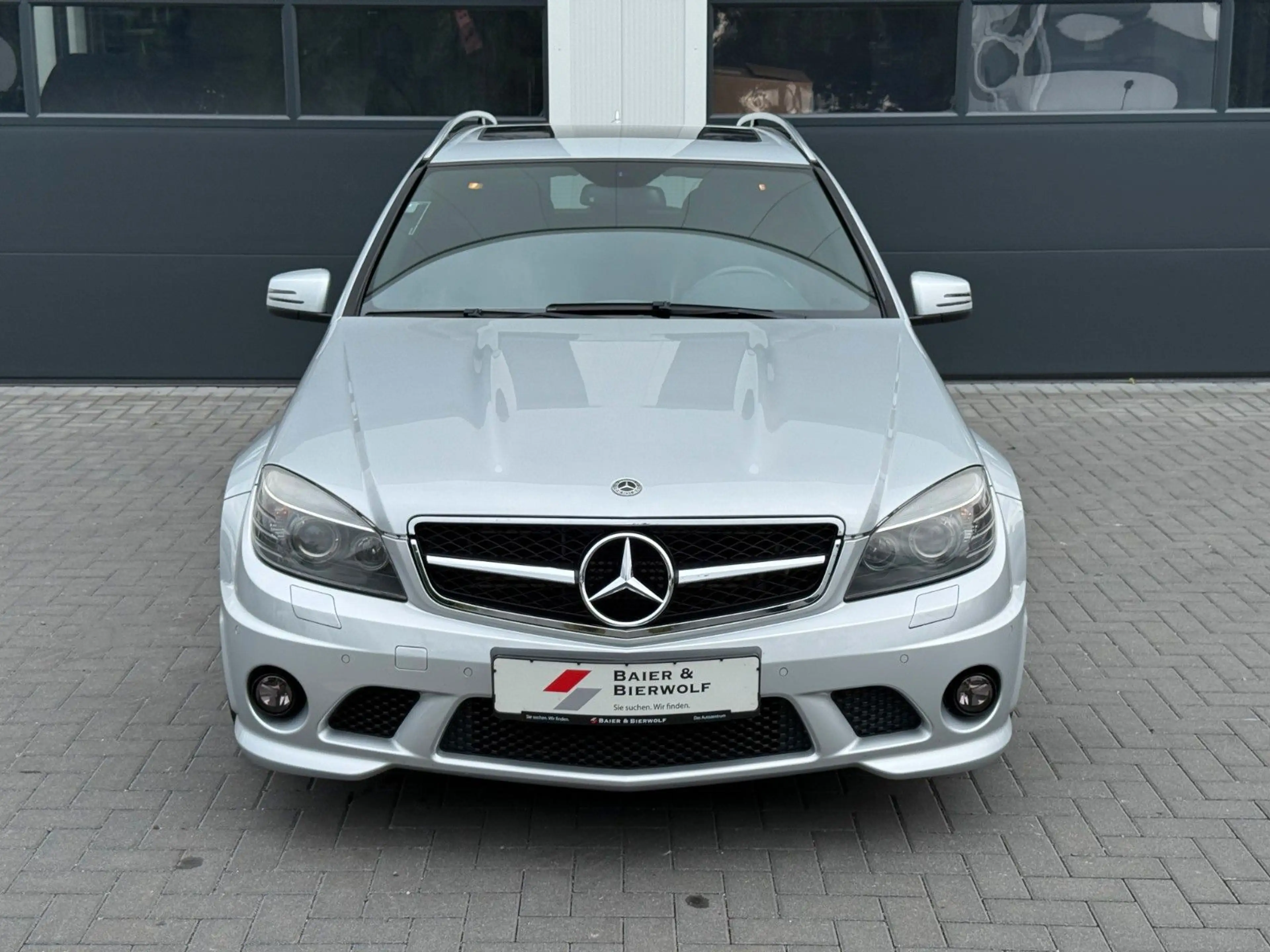 Mercedes-Benz C 63 AMG T-Modell XENON VOLLES MB DSB — photo 3