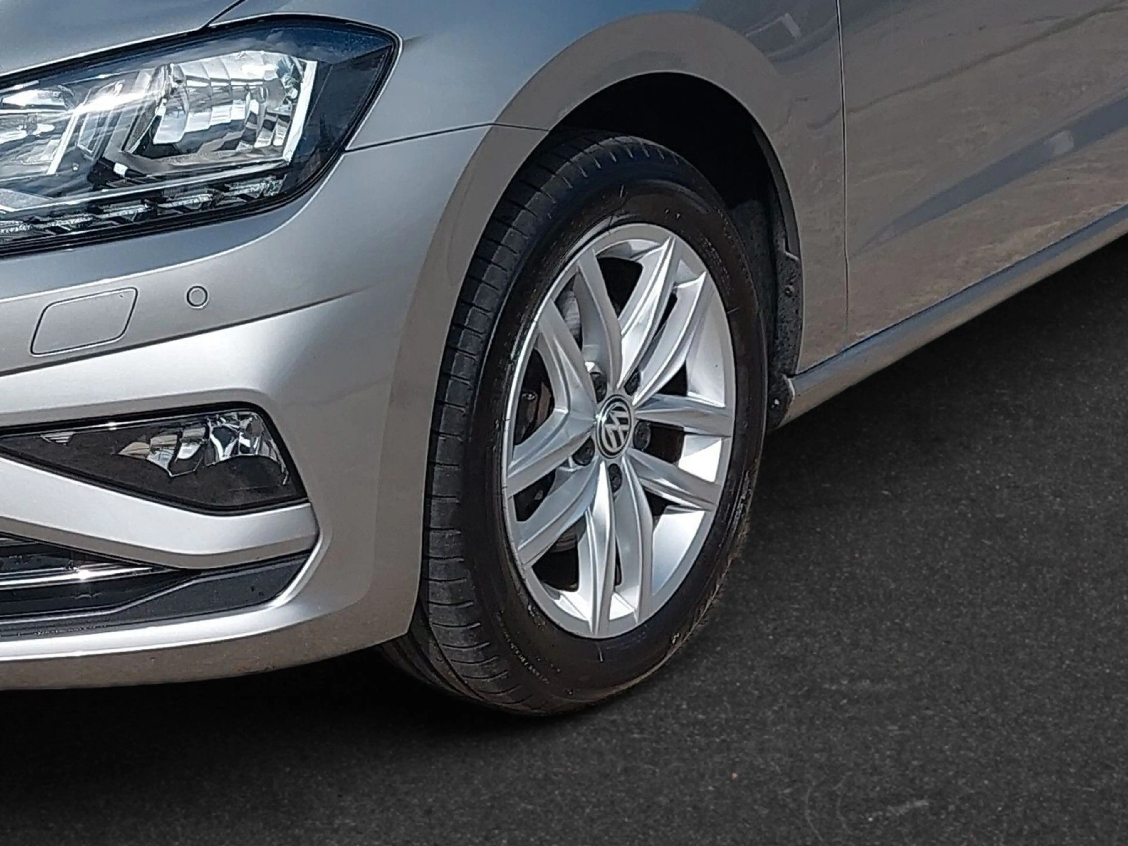 Volkswagen Golf Sportsvan SPORTSVAN COMFORTLINE SHZ PDC LED KLIMA NAVI — photo 10