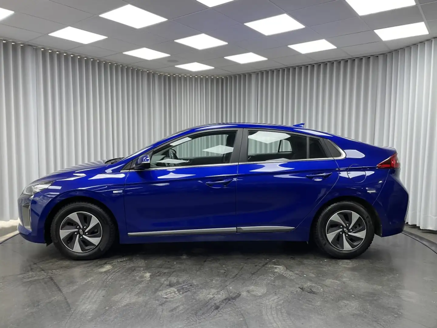 Hyundai IONIQ 1.6 GDI HEV / Clima / Navi / App / Pdc+Cam / ACC Albastru - 2