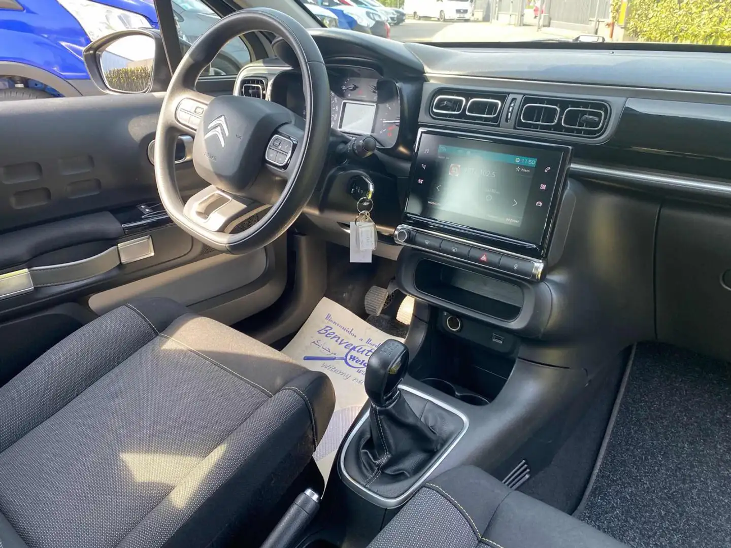 Citroen C3 PureTech Shine ok neopatentati solo 45000 kM Grijs - 2