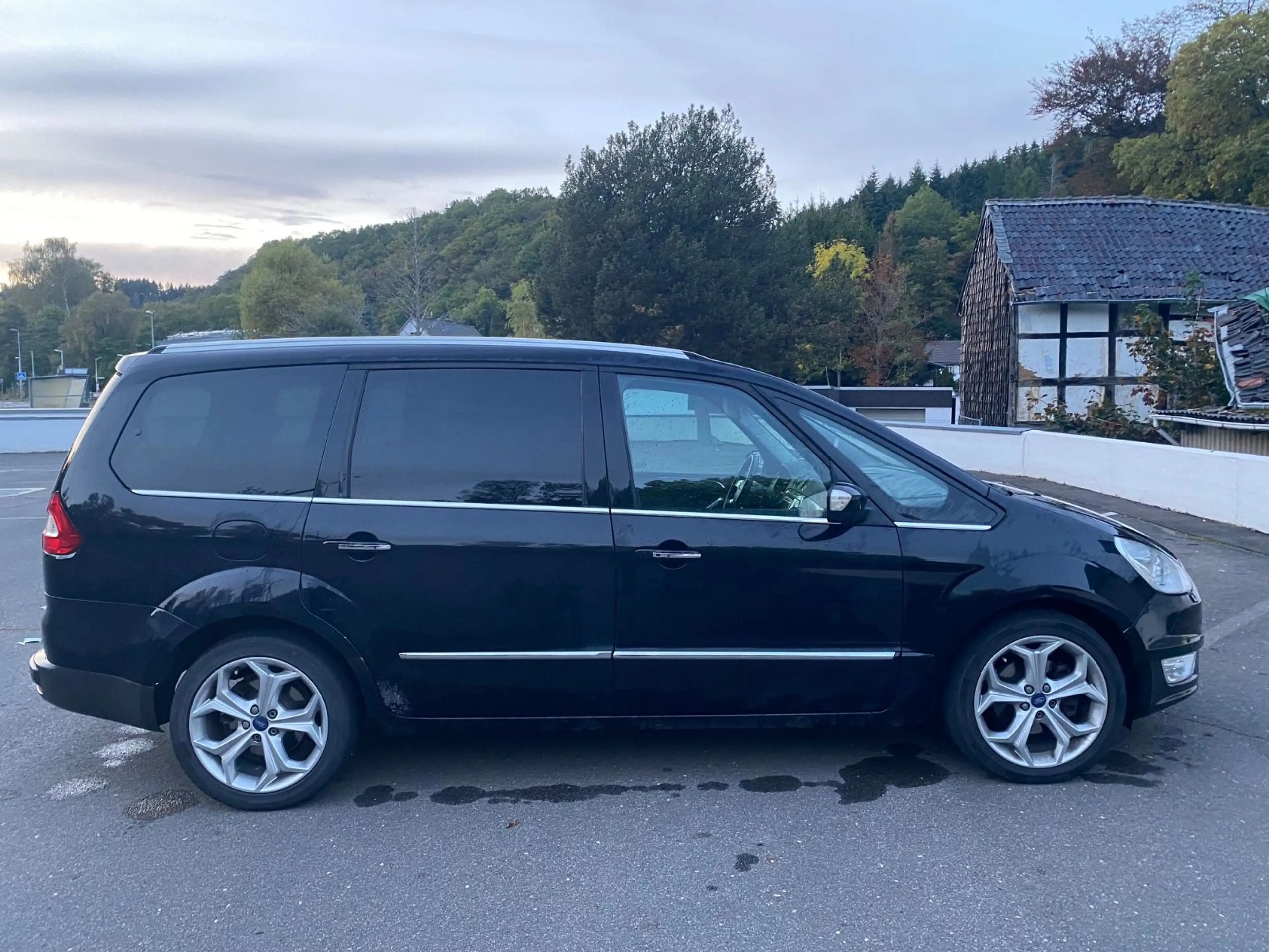 Ford Galaxy Titanium Automatik Navi Xenon Panorama 7p — photo 7