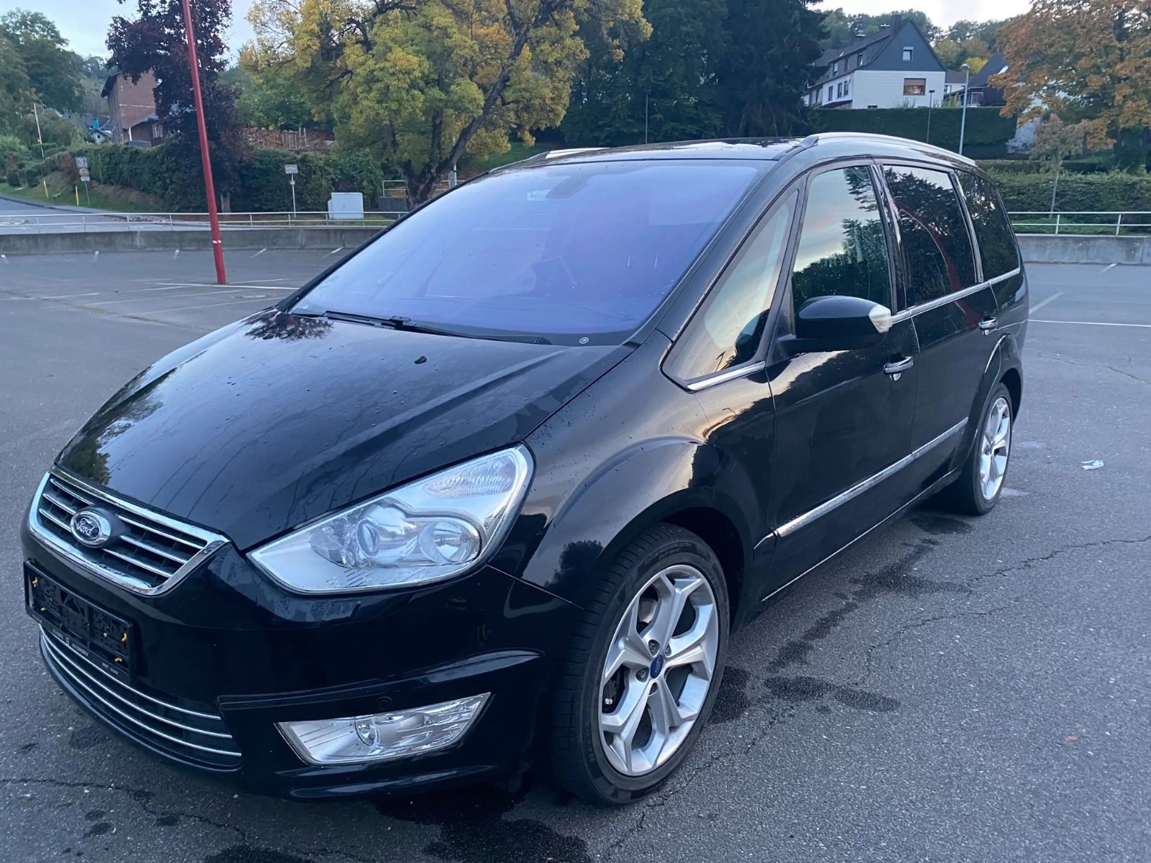 Ford Galaxy Titanium Automatik Navi Xenon Panorama 7p — photo 2