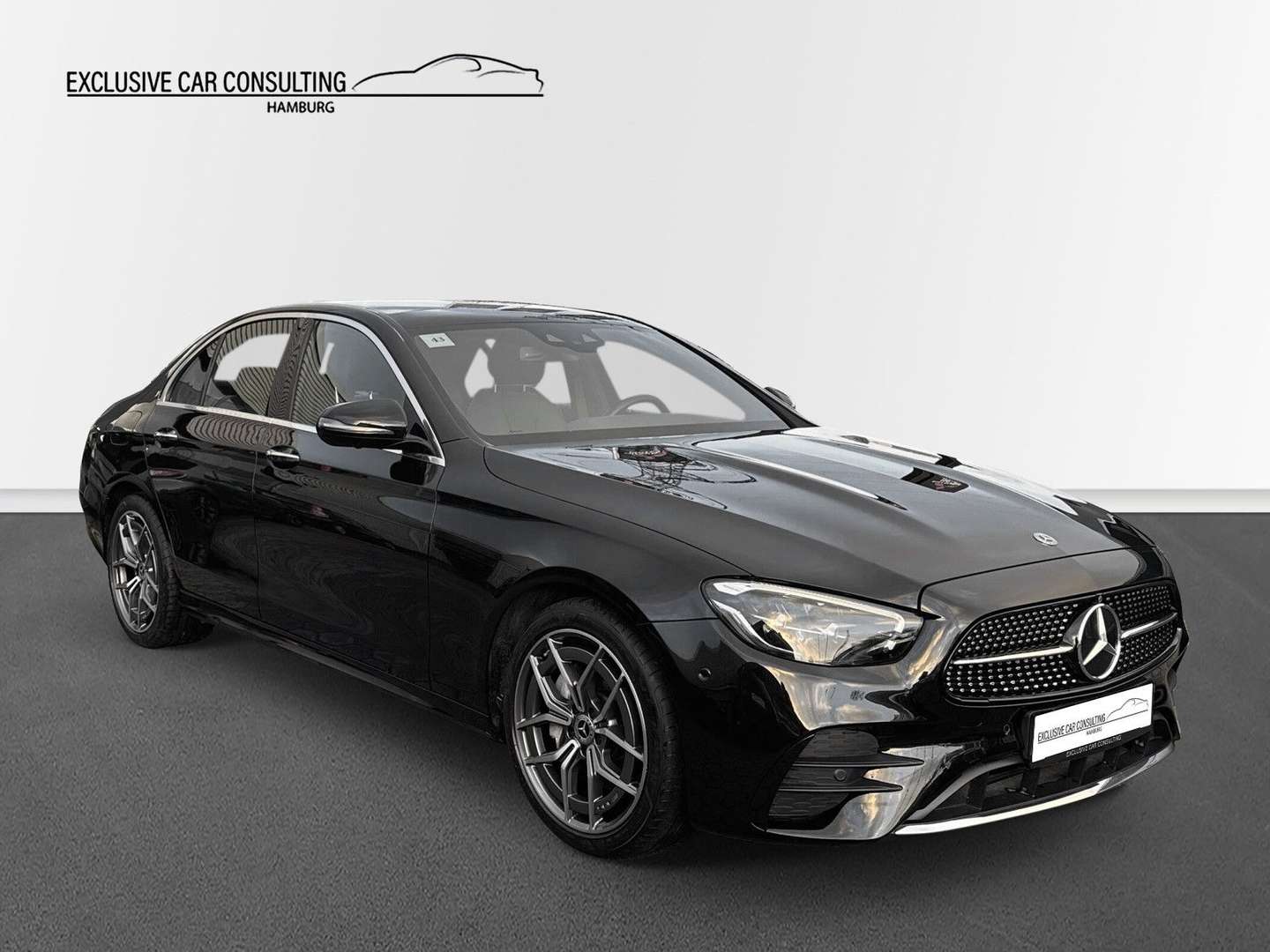 Mercedes Classe E 200 AMG Line -  - Joinsteer - #1