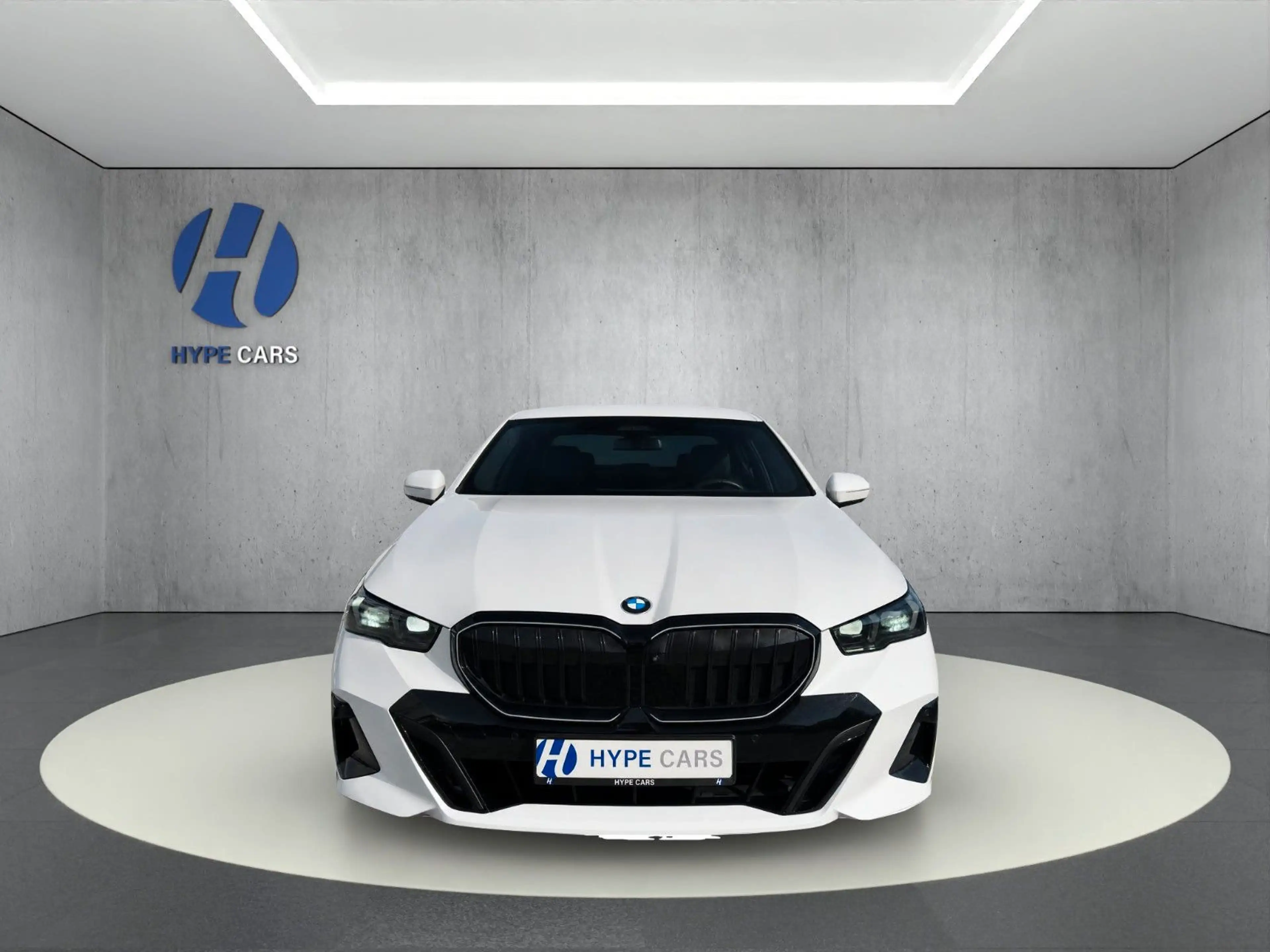 BMW 540 d xD M Sport Pro HUD 360°ACC H/K 21 Zoll LM — photo 2