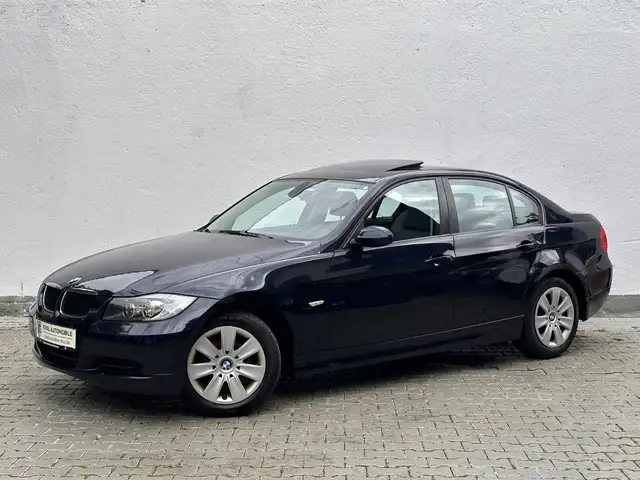 BMW 320 i Limousine/SCHIEBEDACH/XENON/KLIMA-AUTO