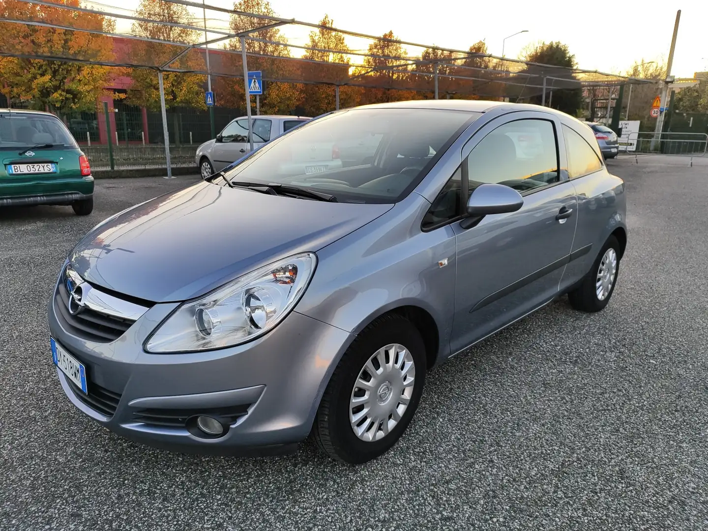 Opel Corsa 3p 1.2 Enjoy Grigio - 2