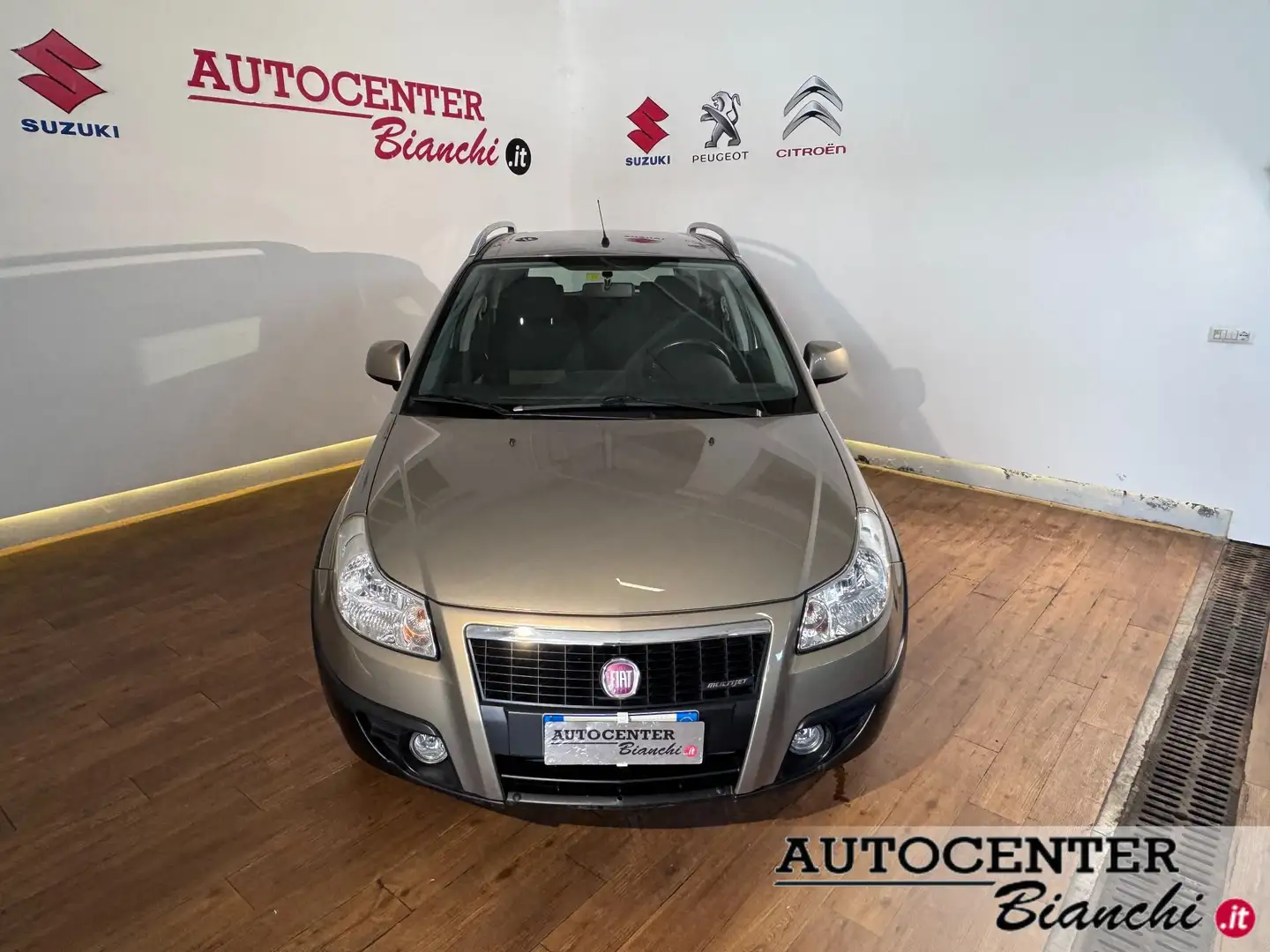 Fiat Sedici 1.9 mjt Dynamic 4x2 120cv Brons - 2