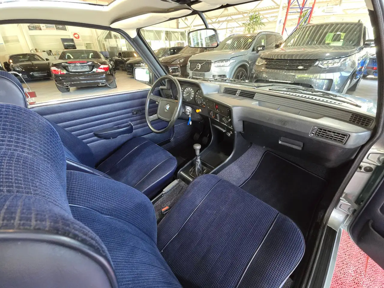 BMW 318 E21 +KOMPLETT RESTAURIERT+TÜV NEU+, foto 12