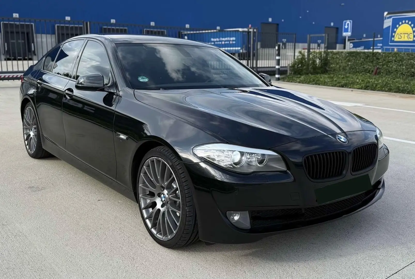 BMW 520 520d XÉNON AUTOMATIQUE Noir - 2