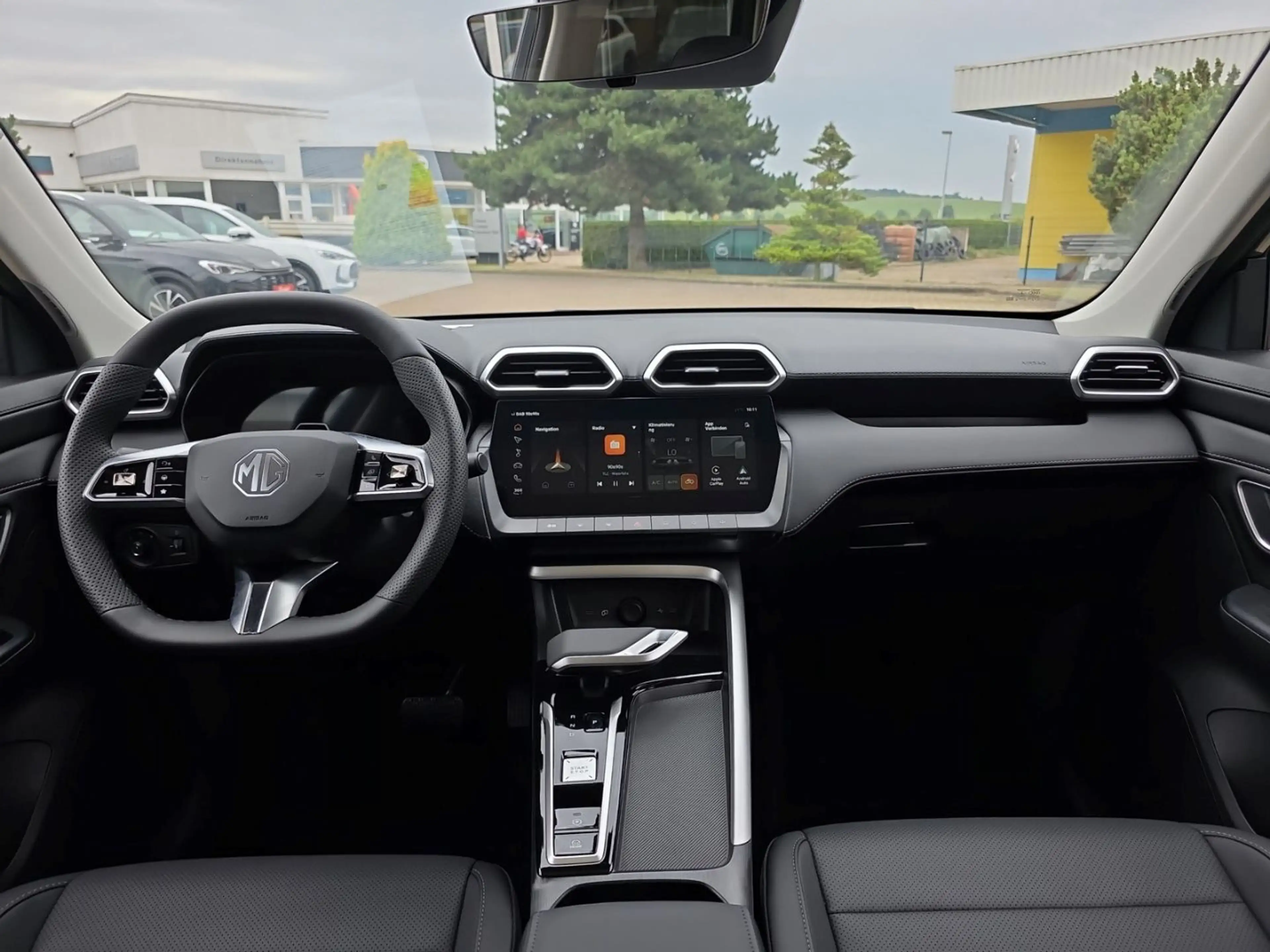 MG ZS Hybrid+ Luxury PANORAMA APP 360° NAVI LHZ LED — photo 13