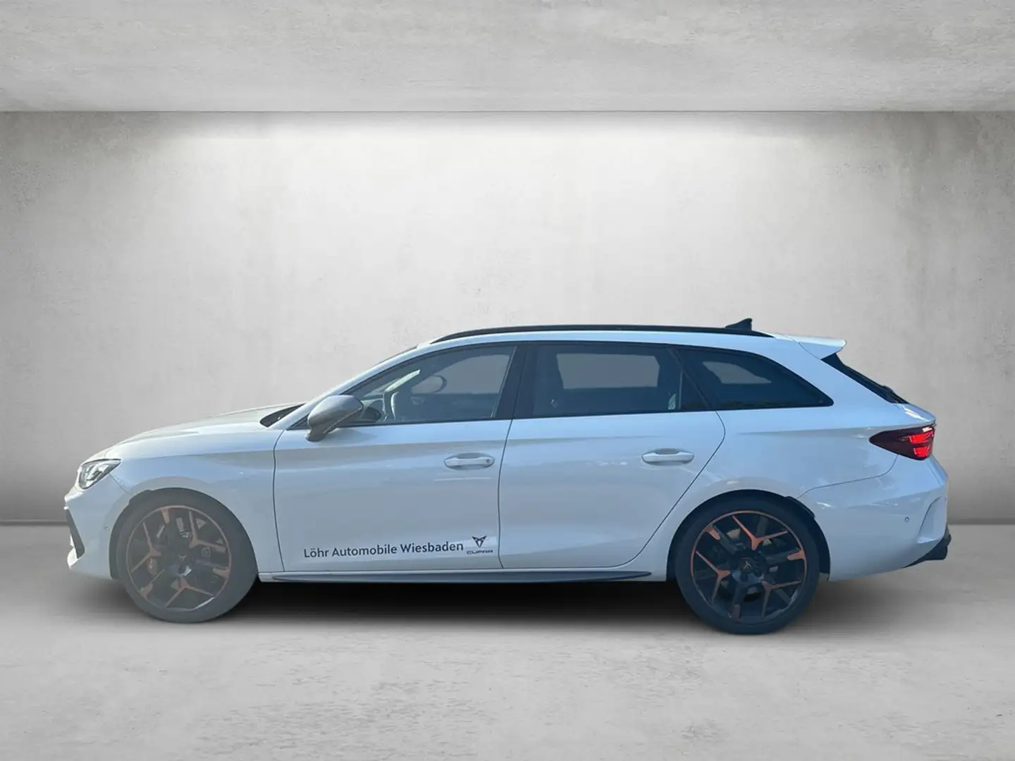 CUPRA Leon Sportstourer VZ Extreme 333PS ABGABE 01.2026 Weiß - 2