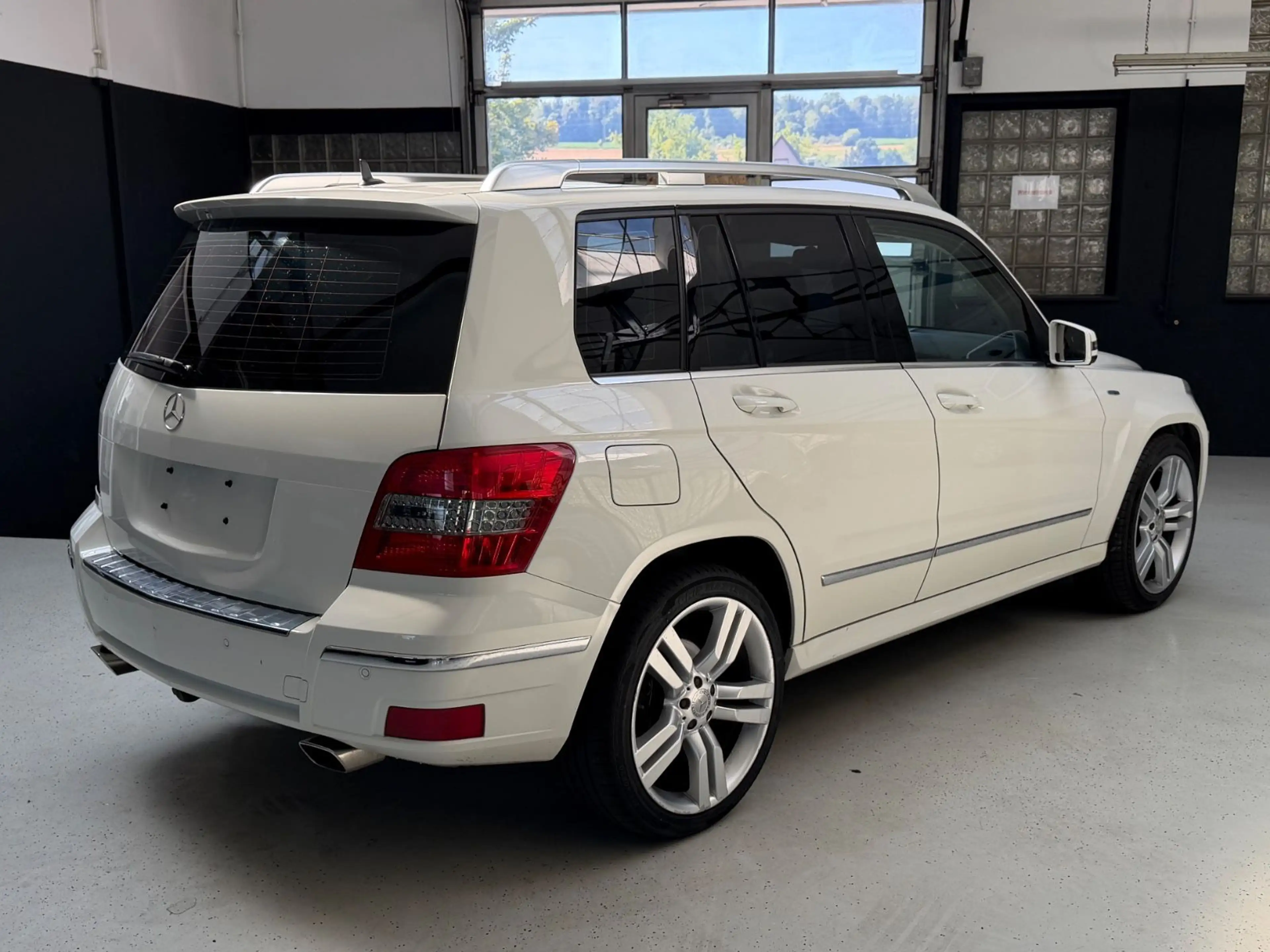 Mercedes-Benz GLK 220 CDI 4MATIC/PANO/NAVI/PTS/SHZ — photo 4
