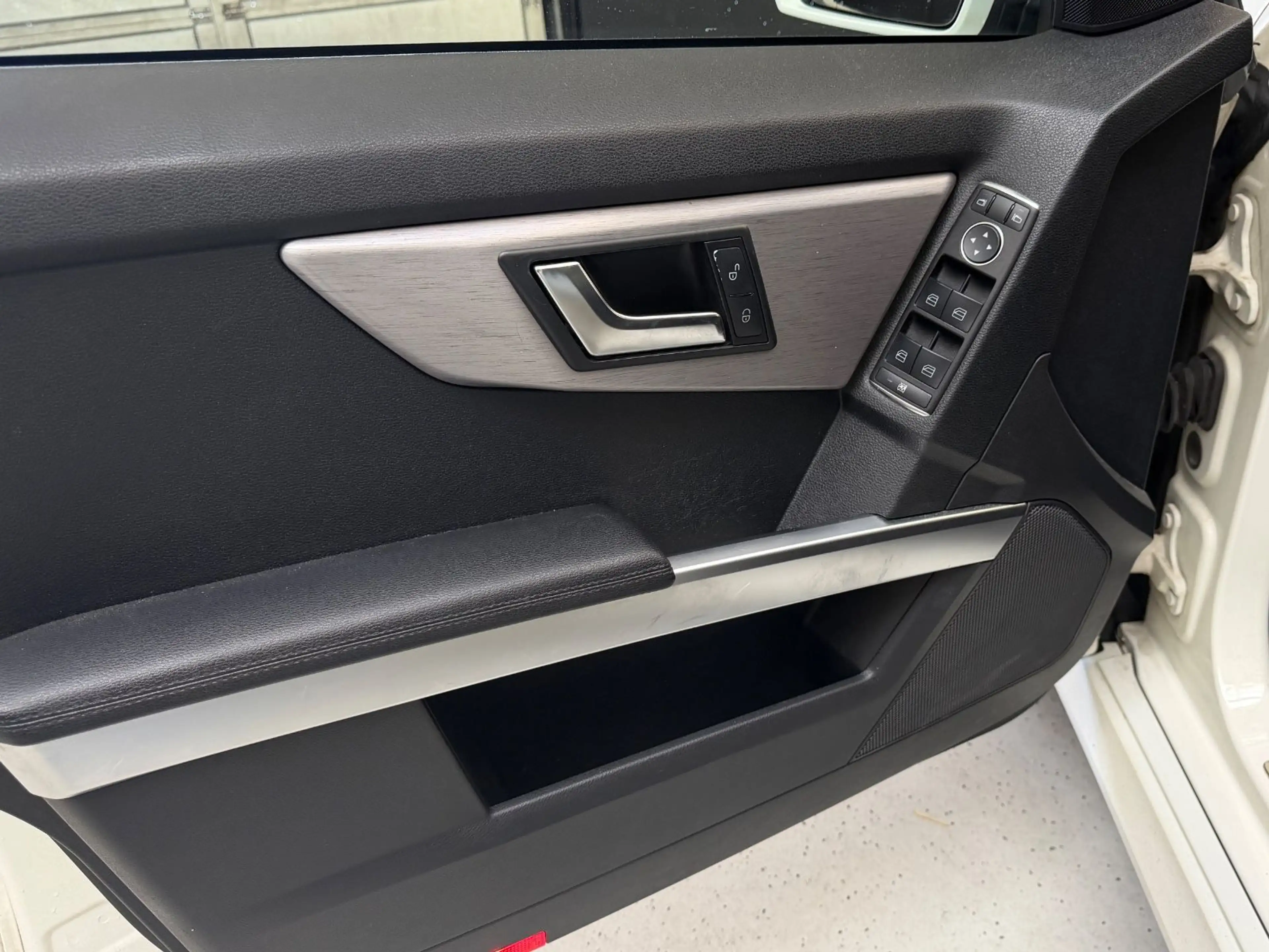 Mercedes-Benz GLK 220 CDI 4MATIC/PANO/NAVI/PTS/SHZ — photo 6
