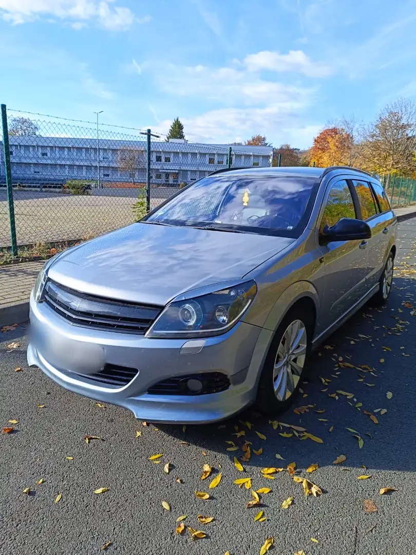 Opel Astra 1.6 Njoy - 1