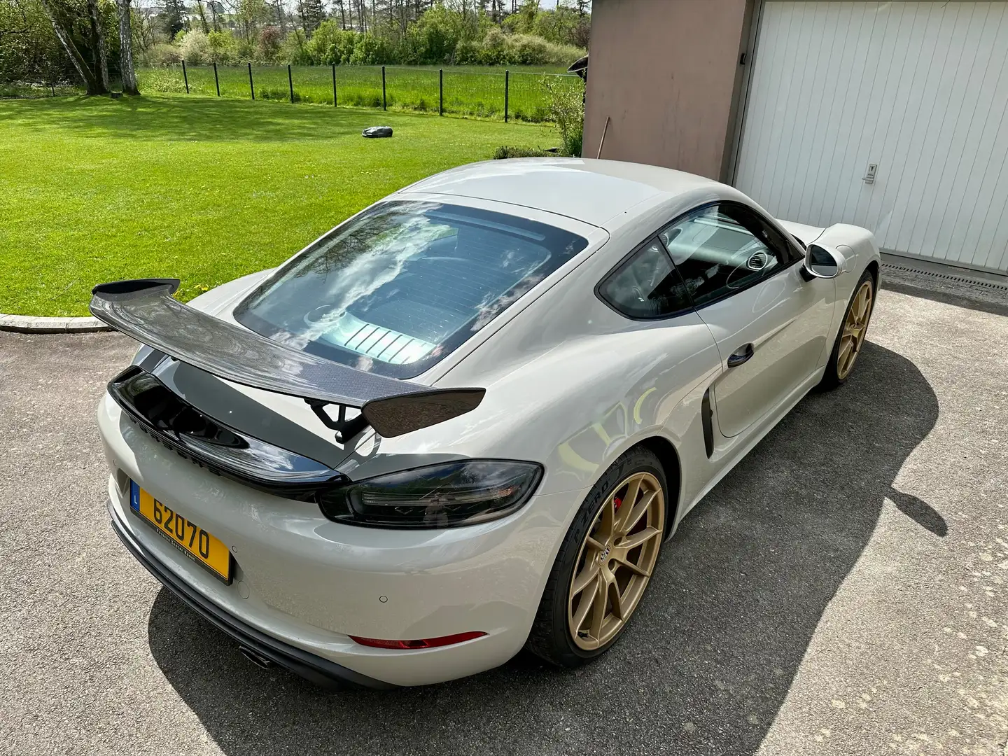 Porsche Cayman 4.0 GTS Grijs - 2