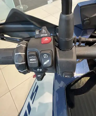 BMW S view 7