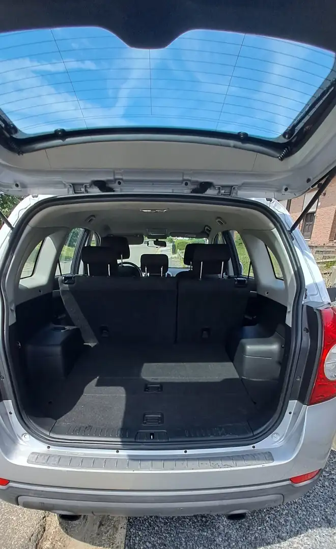 Chevrolet Captiva Captiva 2.2 Diesel 2WD LS Gris - 2