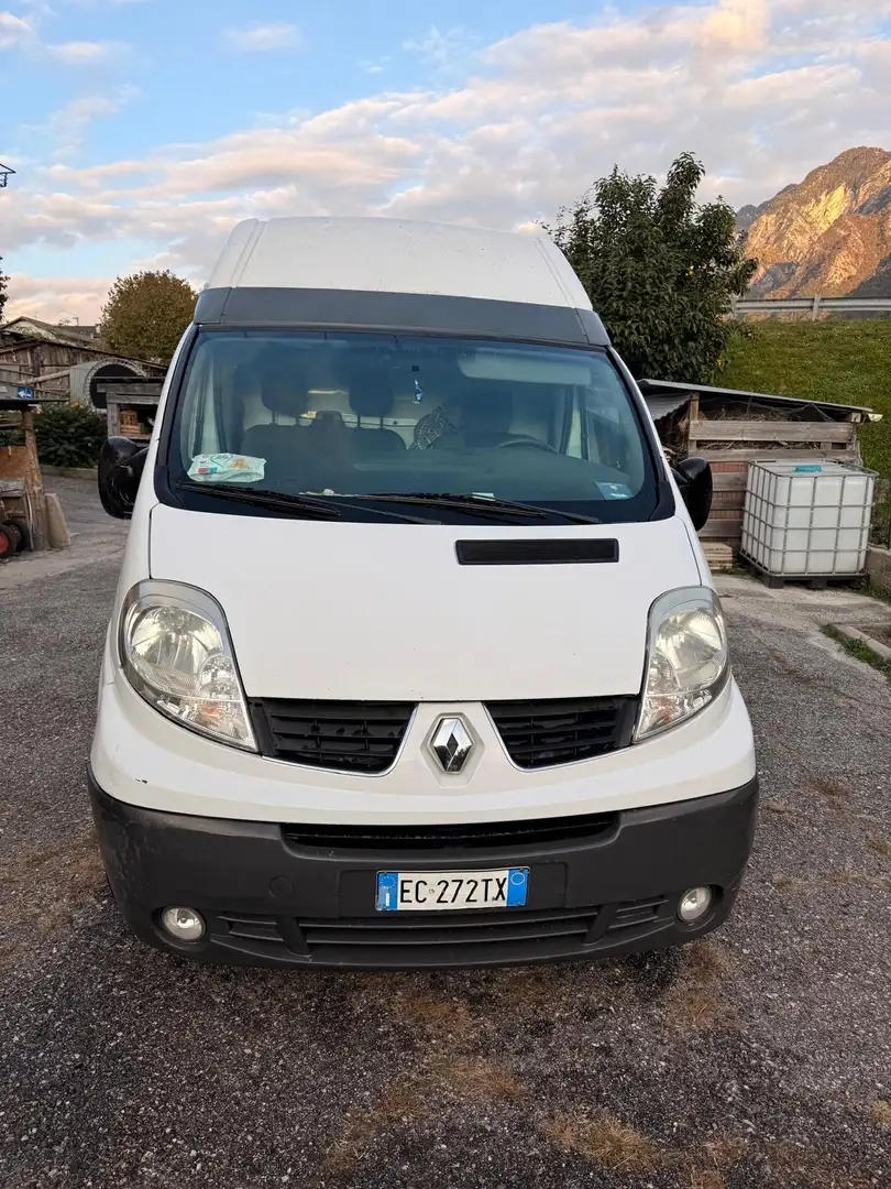 Renault Trafic - 1
