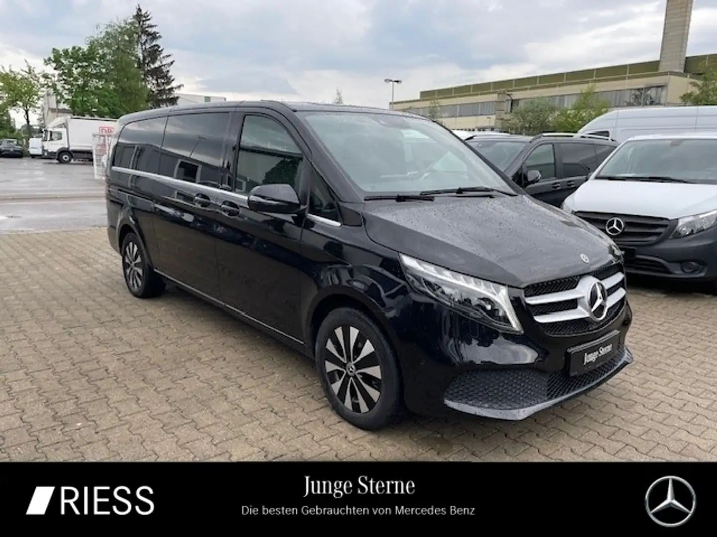 Mercedes-Benz V 300 d Extralang / MBUX / Leder / Kamera / Klima / SHZ Noir - 1