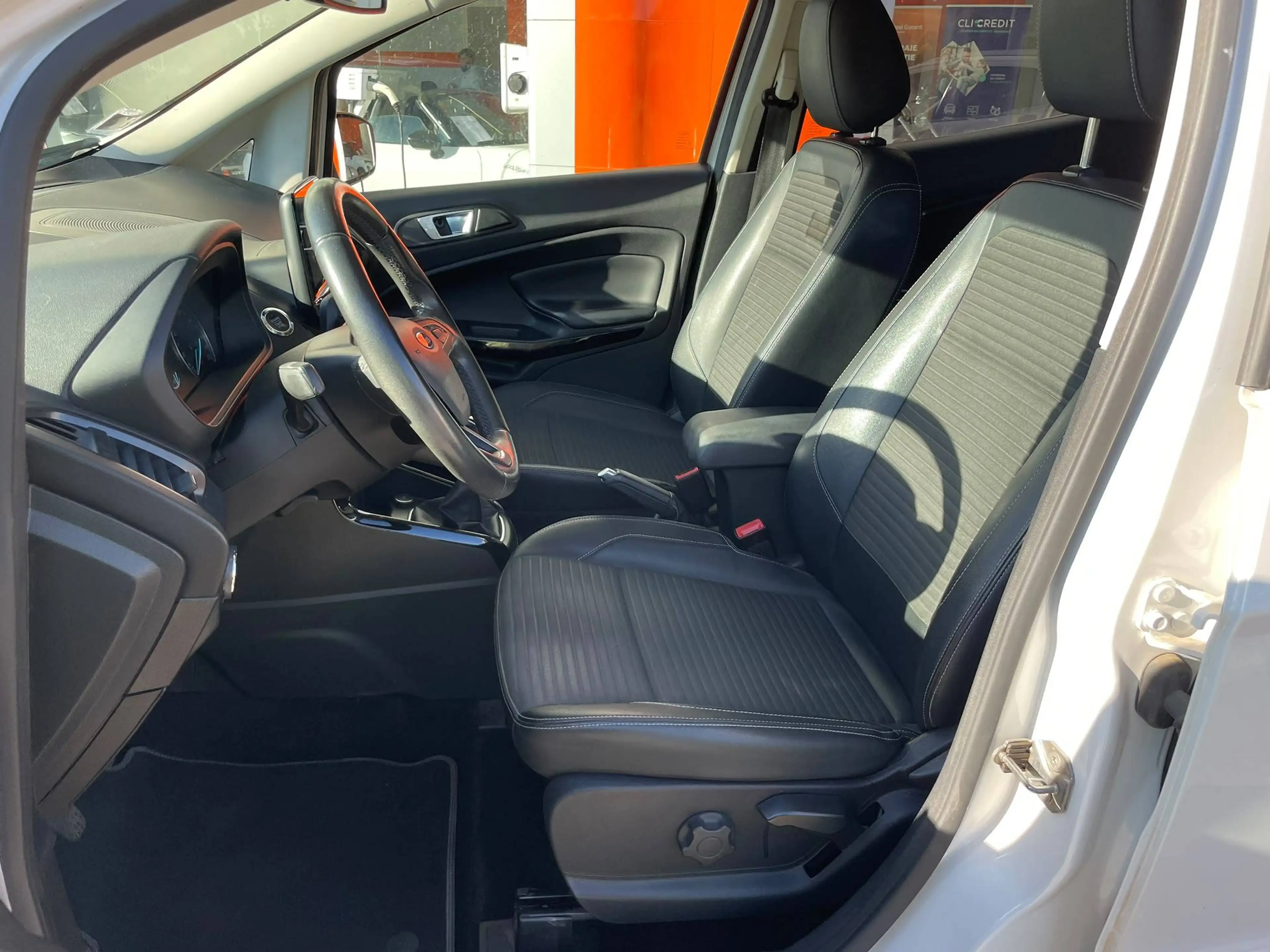 Ford EcoSport EcoBoost -  JUSQU'A 36 MOIS DE GARANTIE — photo 10