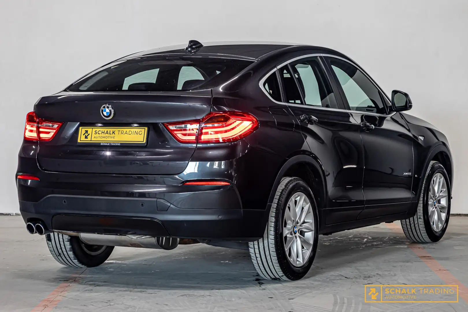 BMW X4 XDrive35i High Executive|Leder|E-trekhaak|Bi-Xenon Grijs - 2