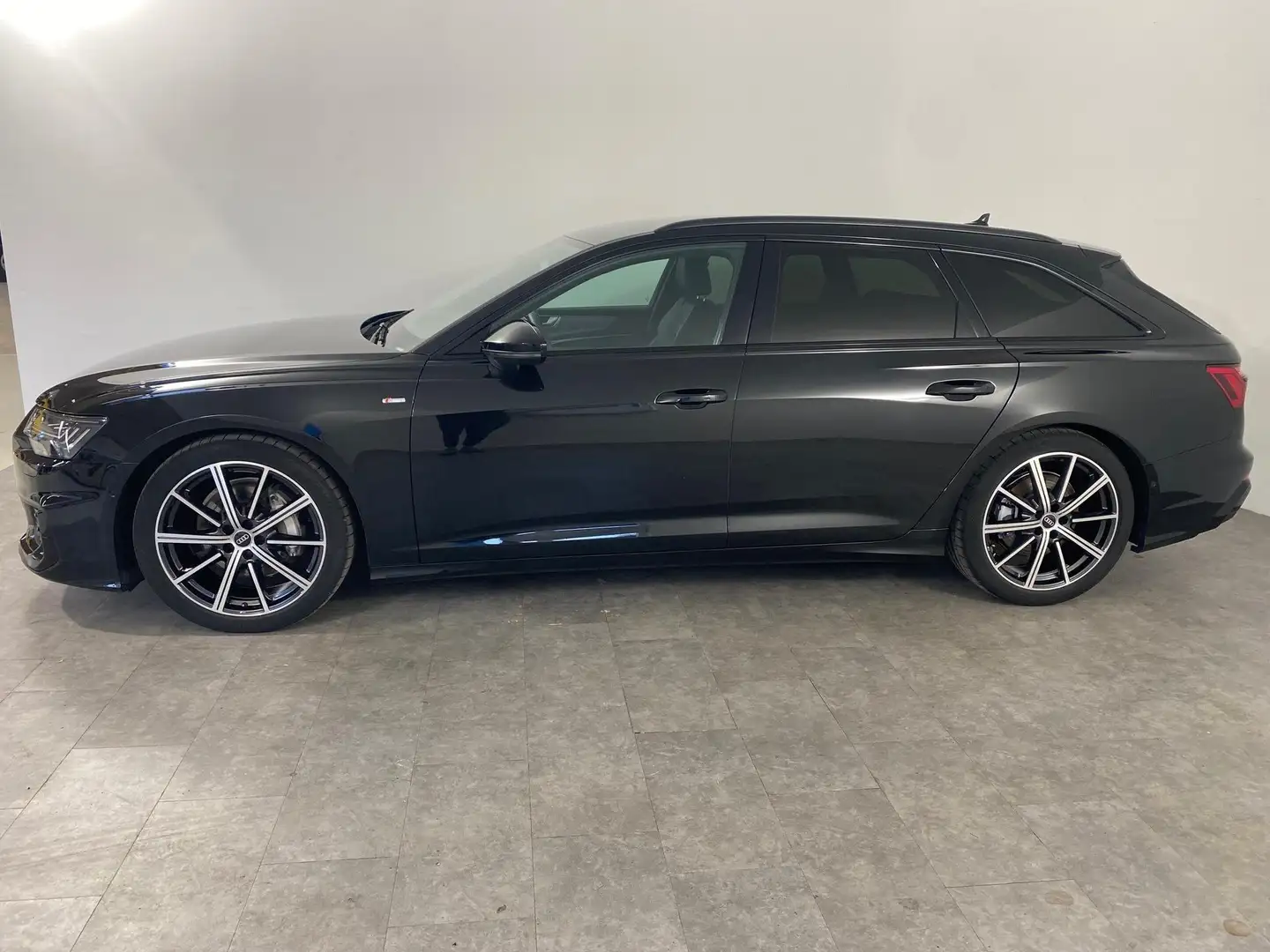 Audi A6 Avant 45 3.0 TDI quattro S line MATRIX*NAVI*ACC... Schwarz - 2