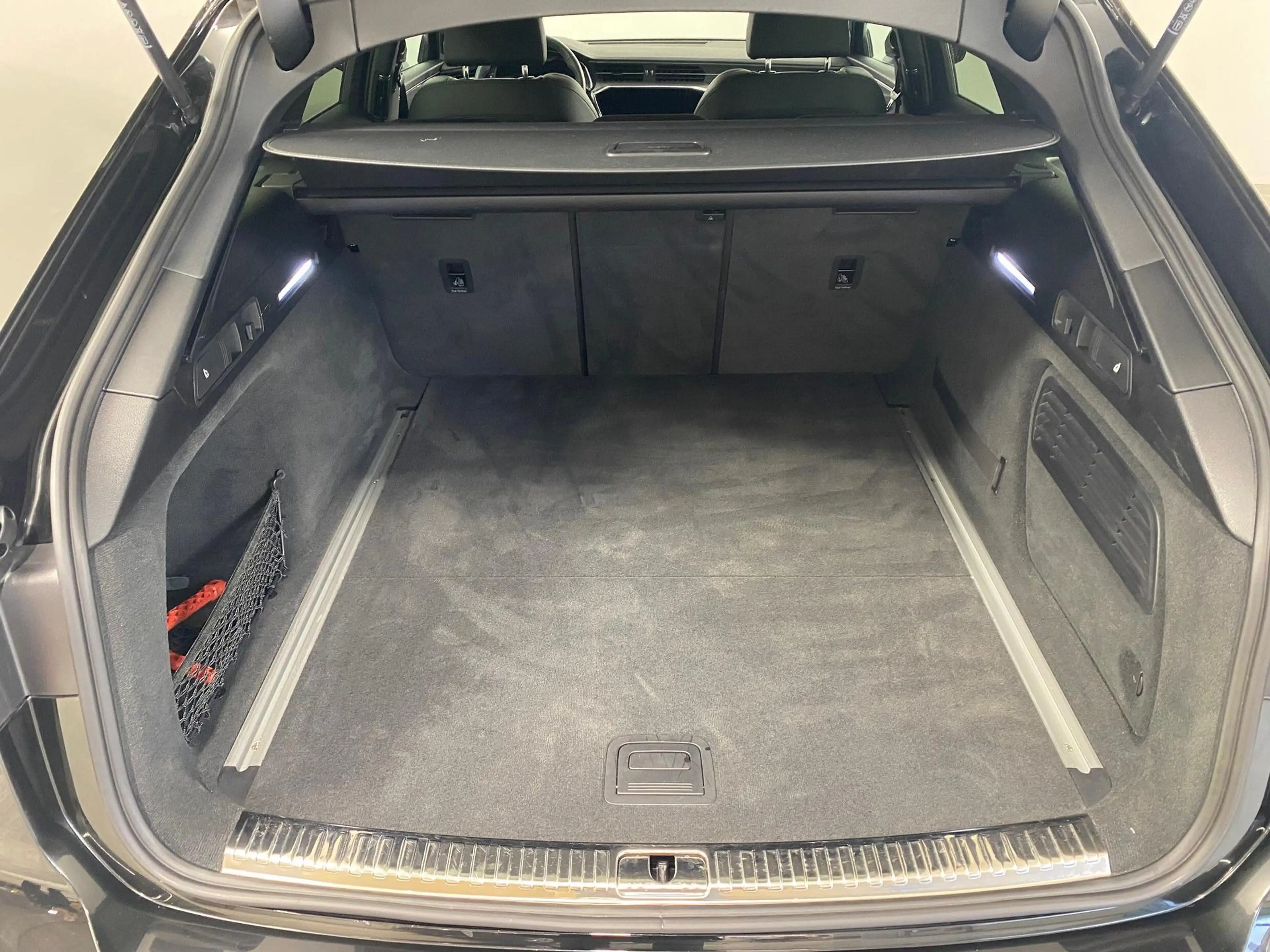 Audi A6 Avant 45 3.0 TDI quattro S line MATRIX*NAVI*ACC... — photo 23