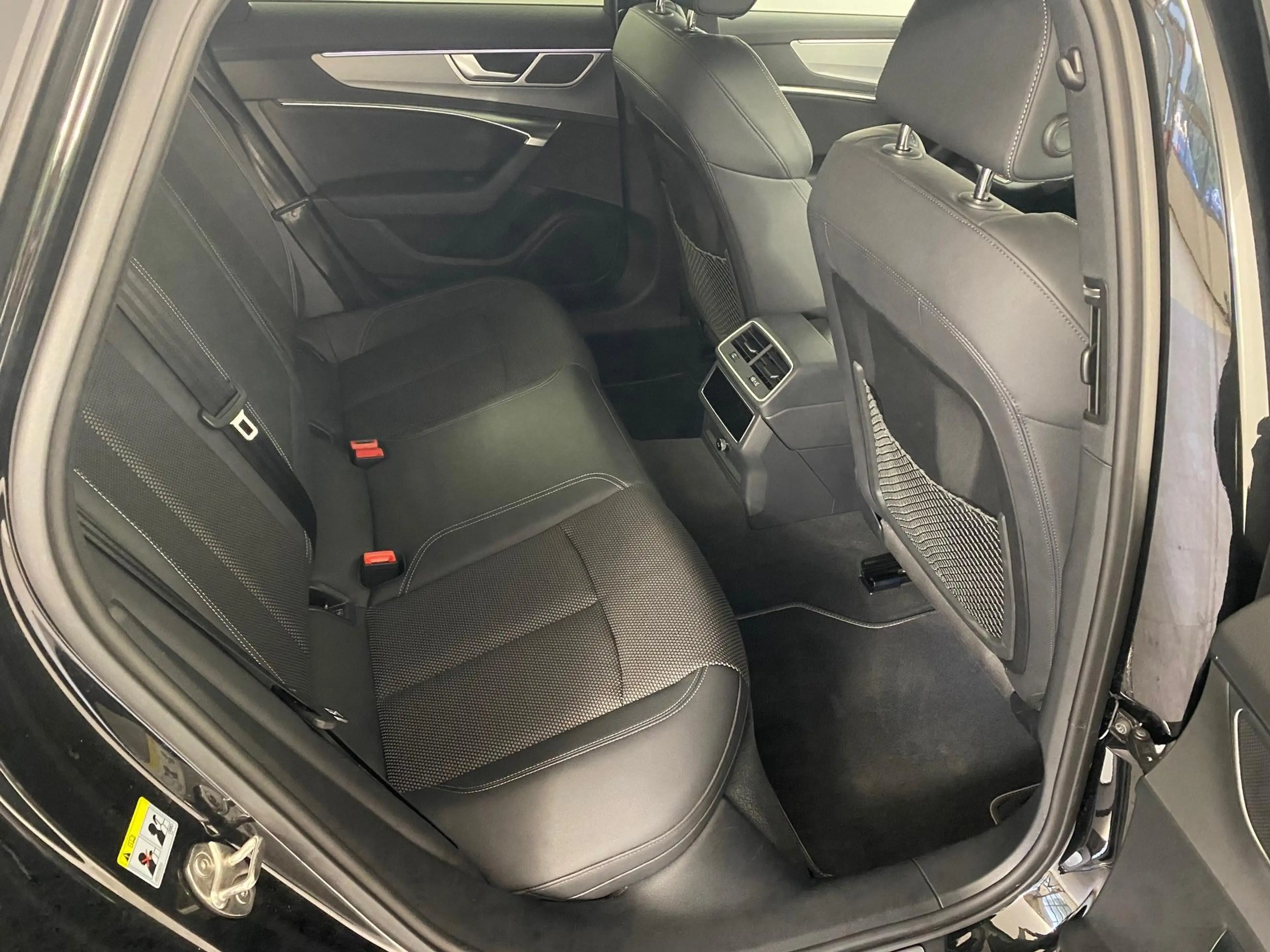 Audi A6 Avant 45 3.0 TDI quattro S line MATRIX*NAVI*ACC... — photo 21