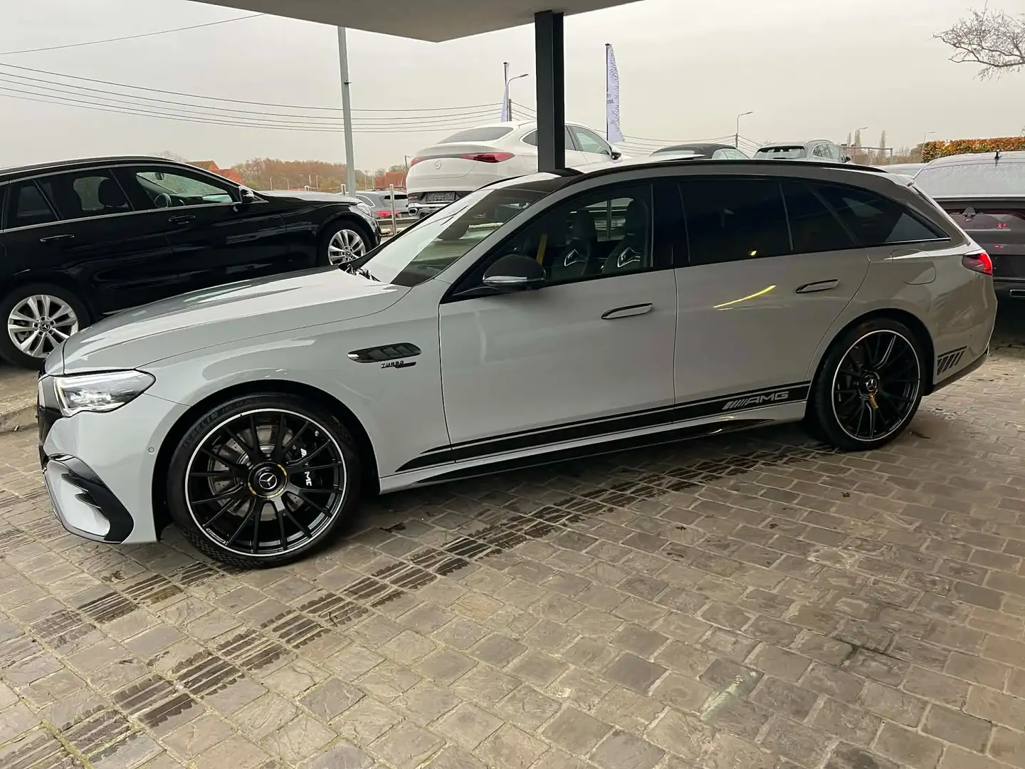 Mercedes-Benz E 53 AMG AMG E 53 T HYBRID 4M+ AMG 9G AMG Edition 1 panodak Grau - 2