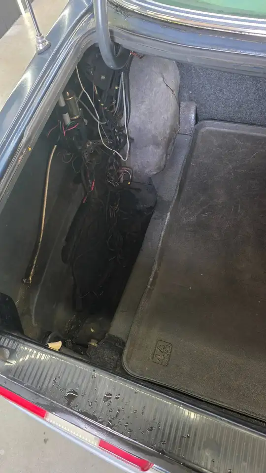 Mercedes-Benz 280 SE W126, foto 12
