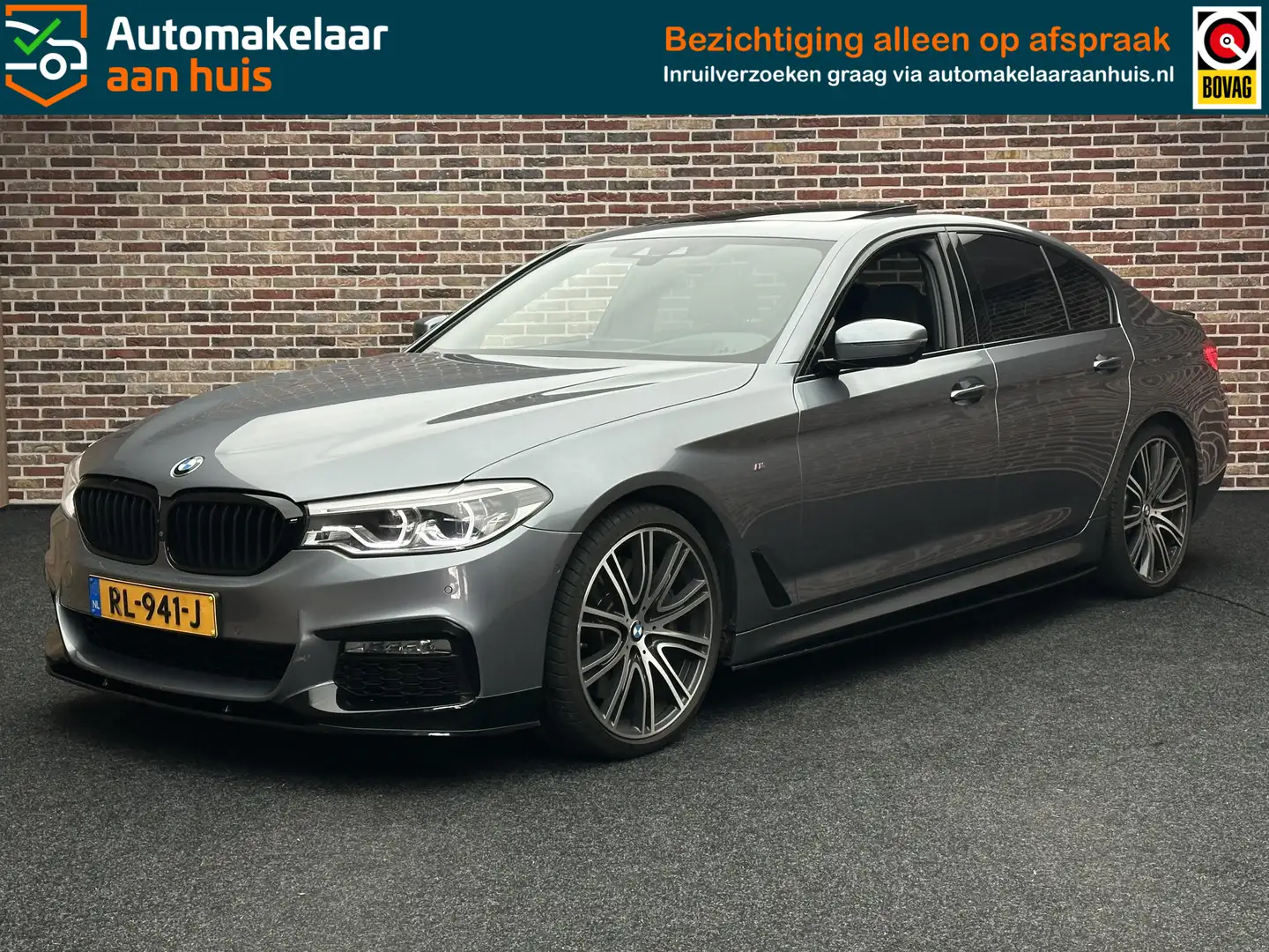BMW 540 5-serie 540i xDrive High Executive M Sport Dak Hea Grijs - 1