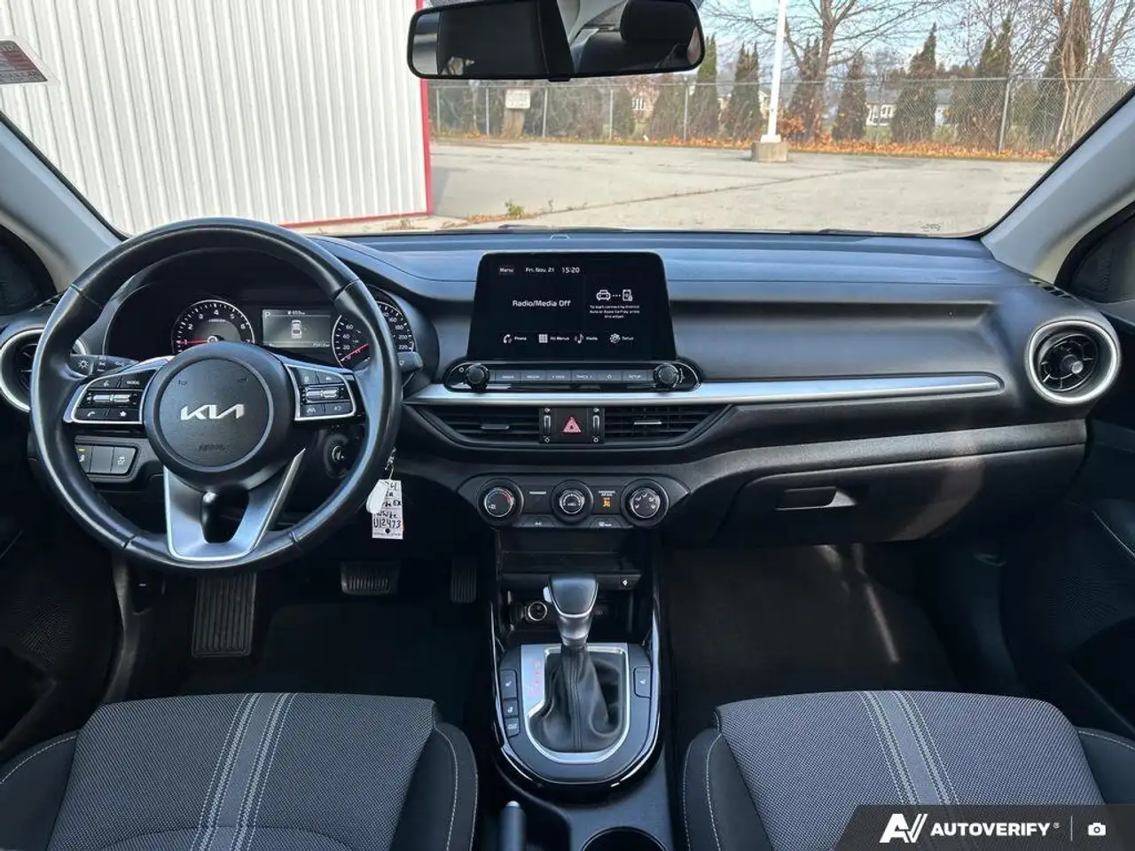 Kia Forte снимка Kia Forte