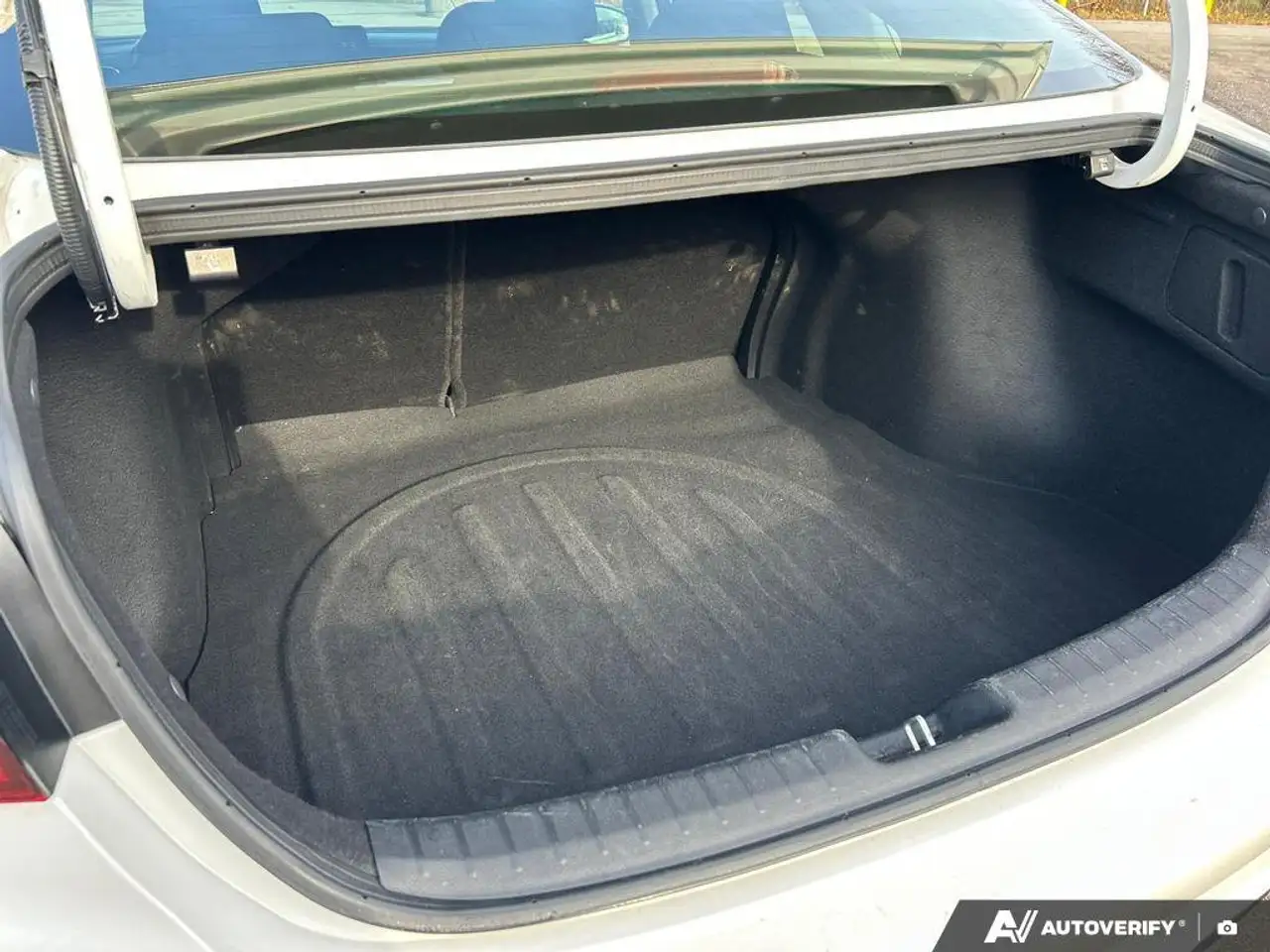 Kia Forte снимка Kia Forte