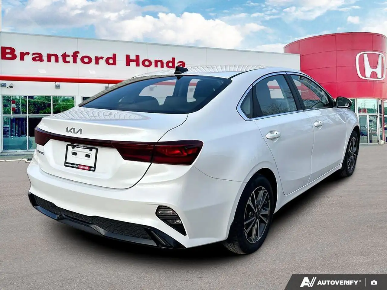 Kia Forte снимка Kia Forte